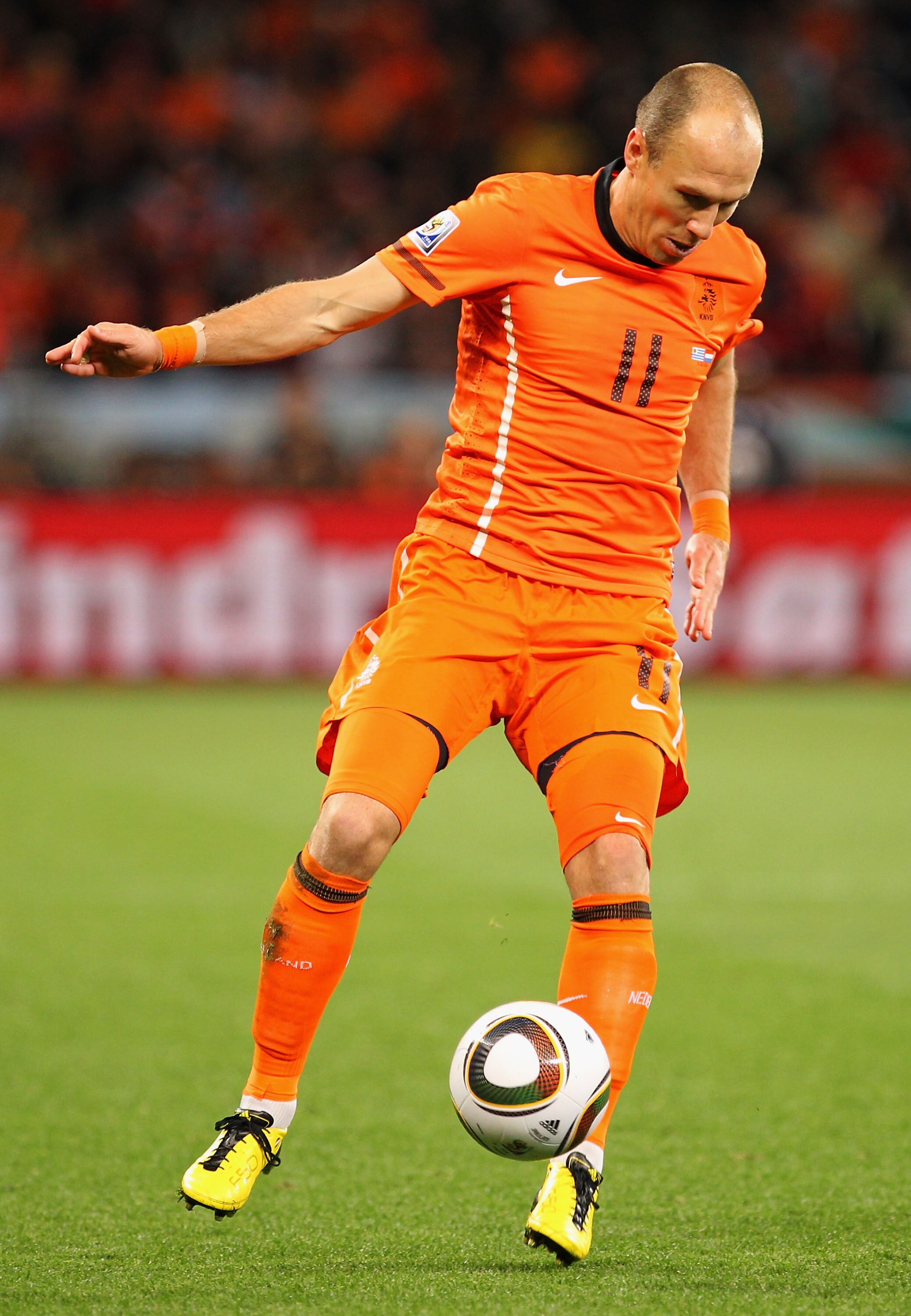 CAPE TOWN, SOUTH AFRICA - JULY 06:  Arjen Robben of the Netherlands in action during the 2010 FIFA World Cup South Africa Semi Final match between Uruguay and the Netherlands at Green Point Stadium on July 6, 2010 in Cape Town, South Africa.  (Photo by Do