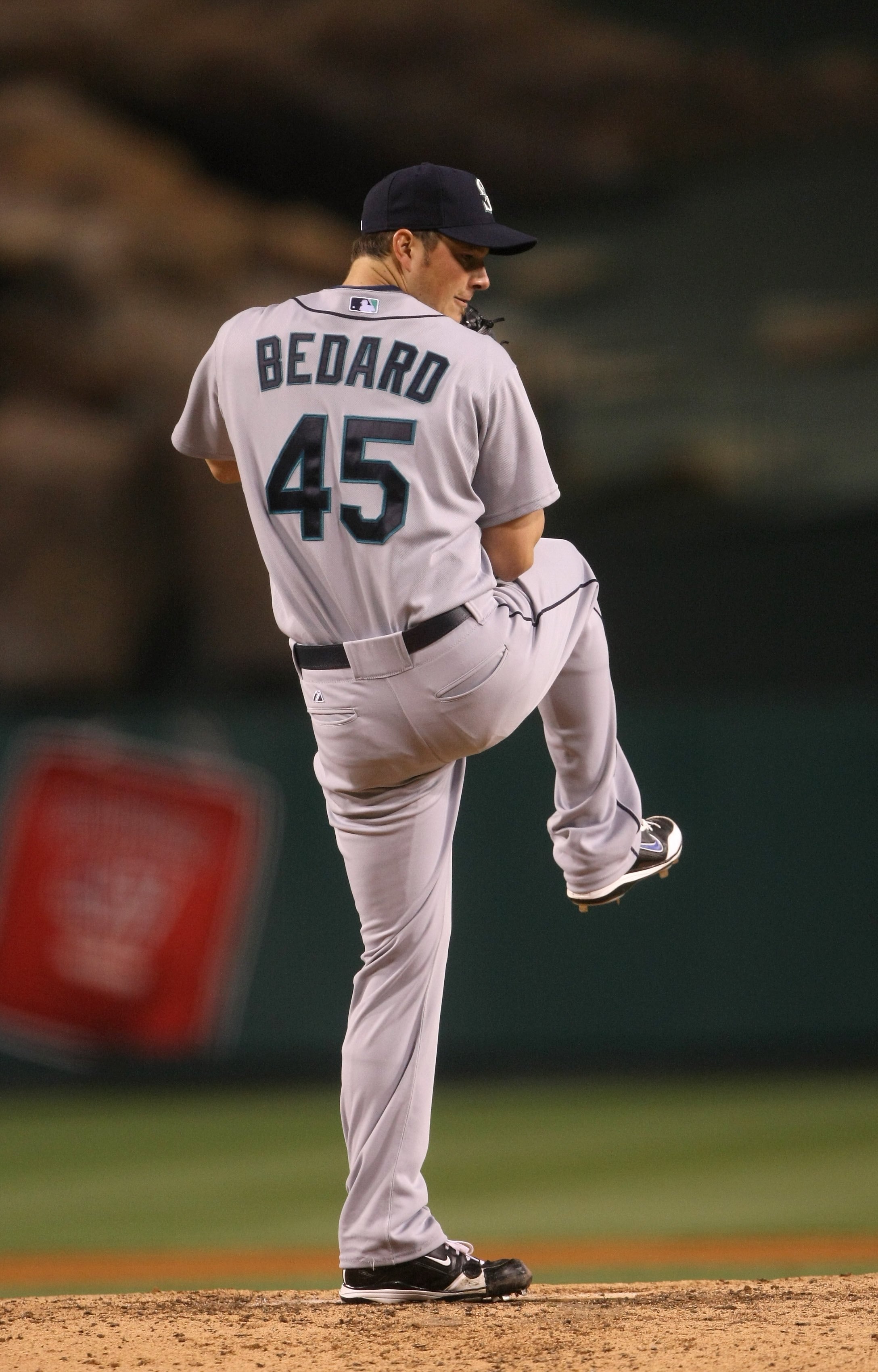 ANAHEIM, CA - APRIL 24:  Erik Bedard #45 of the Seattle Mariners throws a pitch against the Los Angeles Angels of Anaheim on April 24, 2009 at Angel Stadium in Anaheim, California.  The Mariners won 8-3.  (Photo by Stephen Dunn/Getty Images)