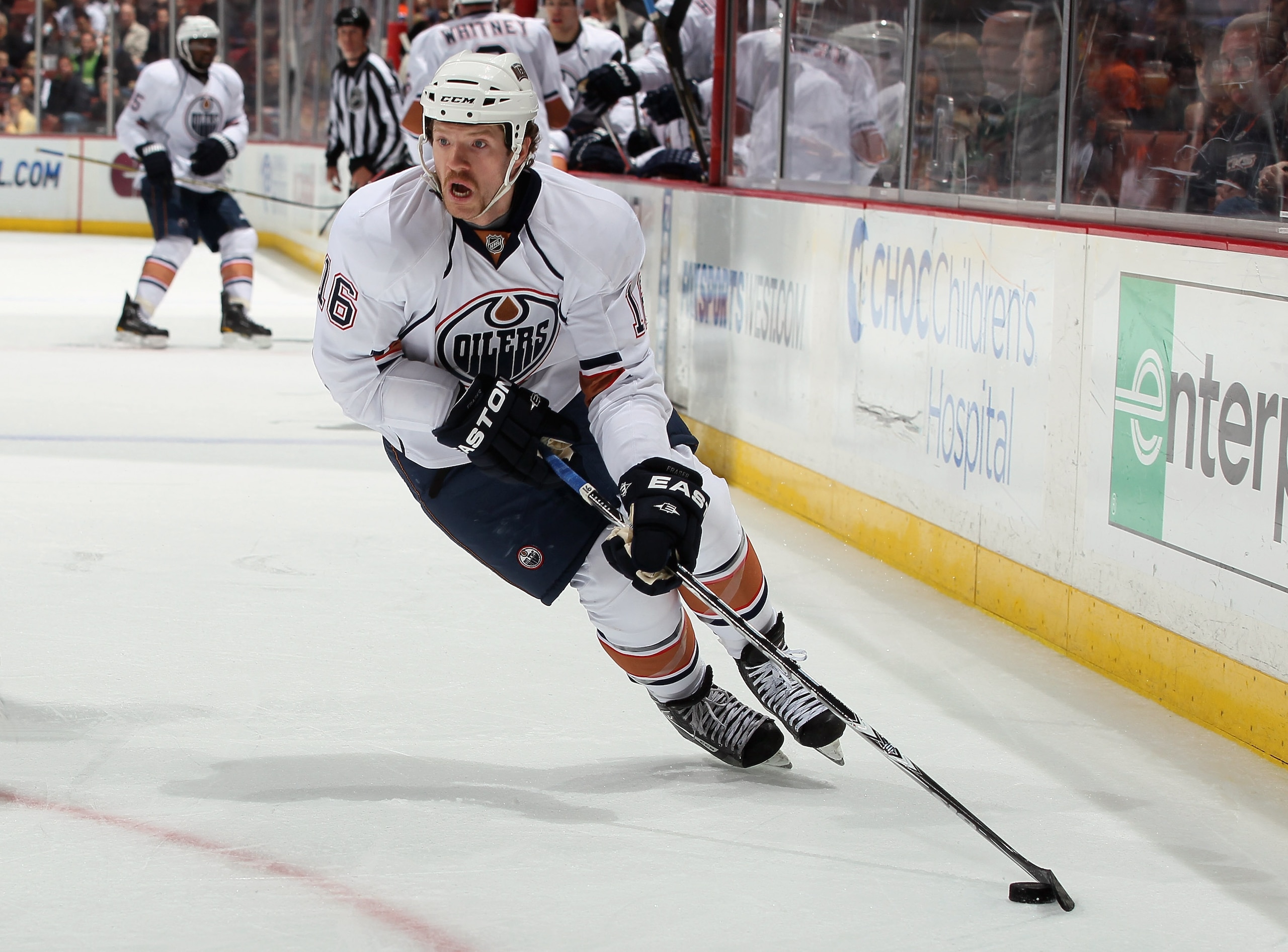 ANAHEIM, CA - NOVEMBER 21:  Colin Fraser #16 of the Edmonton Oilers skates against the Anaheim Ducks at the Honda Center on November 21, 2010 in Anaheim, California.  (Photo by Jeff Gross/Getty Images)