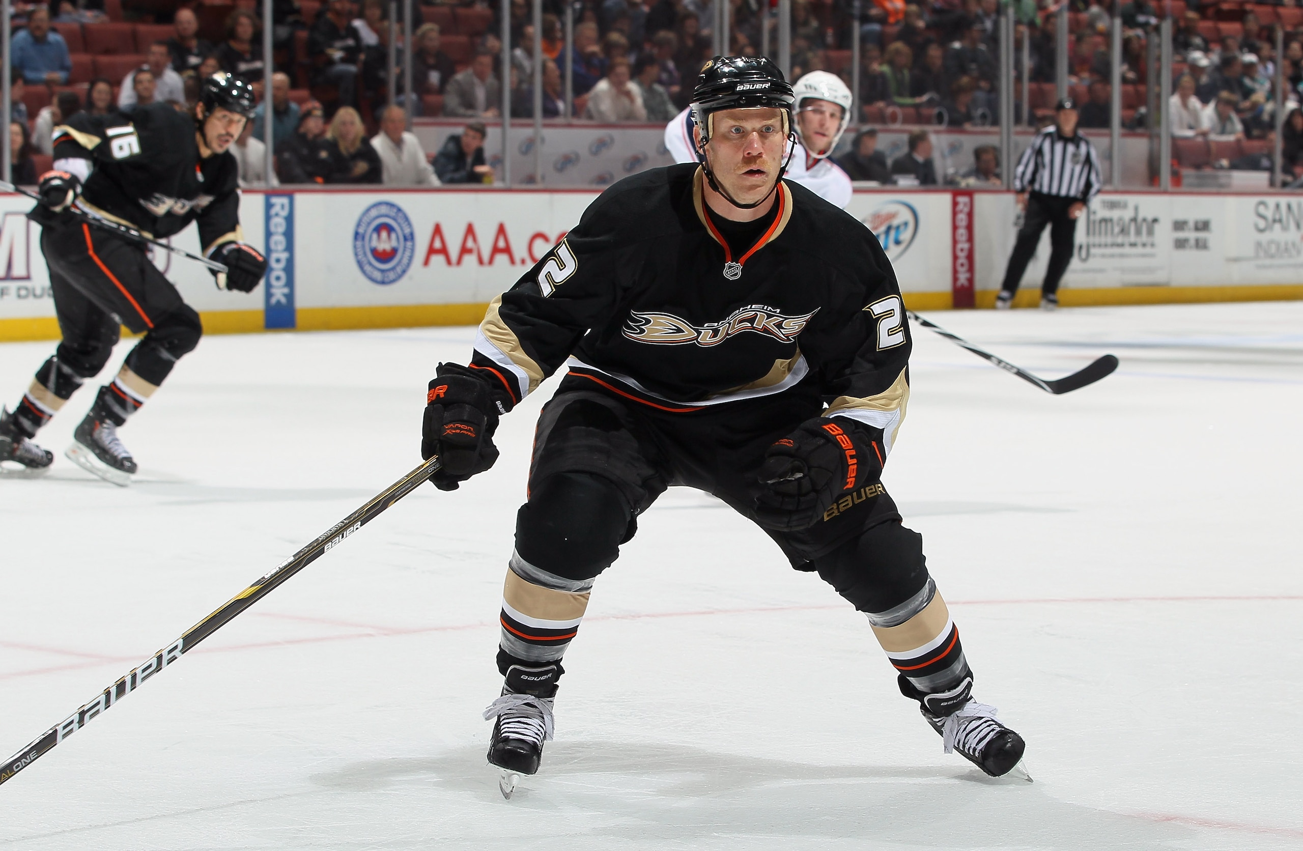 ANAHEIM, CA - NOVEMBER 19:  Todd Marchant #22 of the Anaheim Ducks skates against the Columbus Blue Jackets at the Honda Center on November 19, 2010 in Anaheim, California. The Blue Jackets defeated the Ducks 4-3.  (Photo by Jeff Gross/Getty Images)
