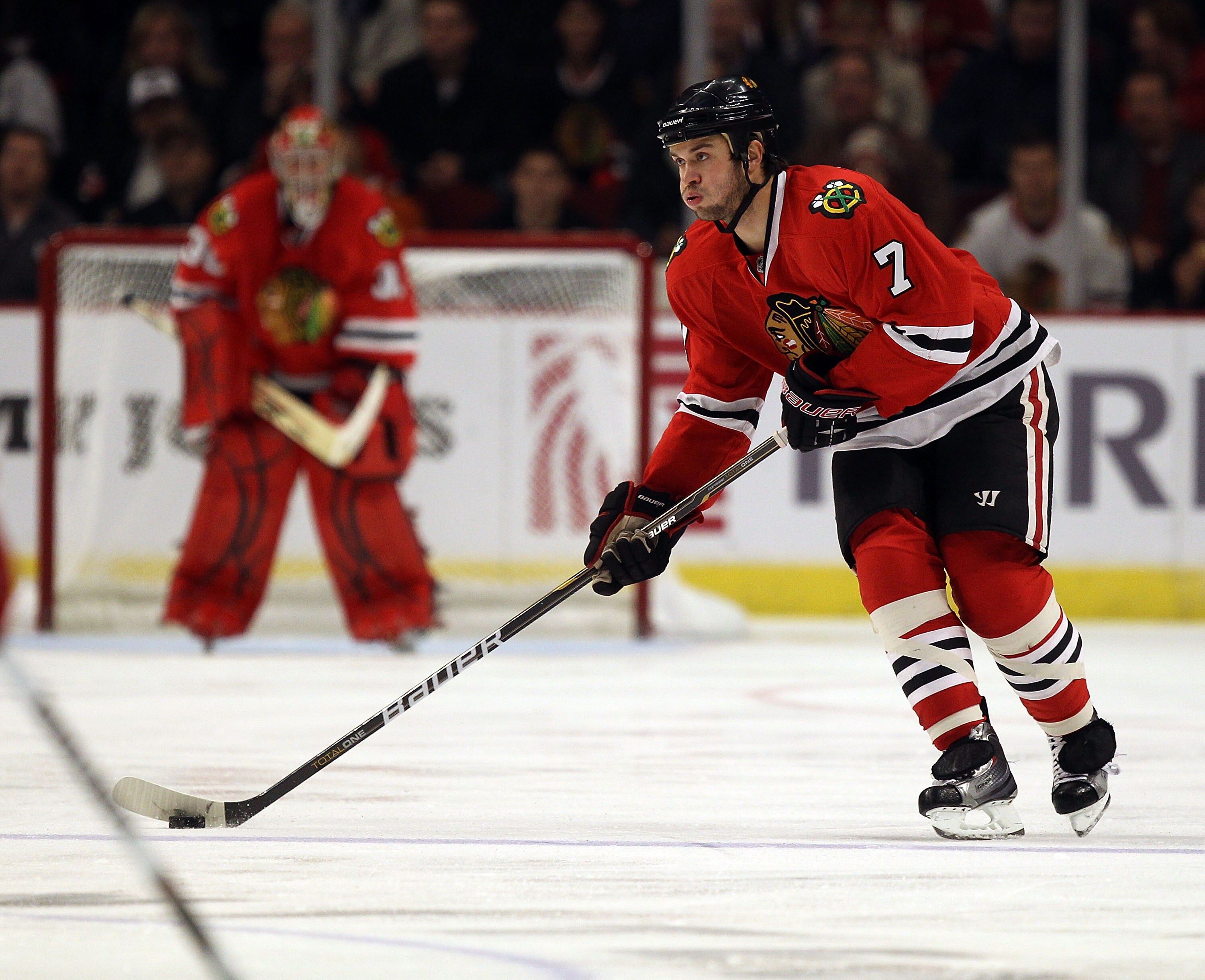 CHICAGO - NOVEMBER 03: Brent Seabrook #7 of the Chicago Blackhawks controls the puck against the New Jersey Devils at the United Center on November 3, 2010 in Chicago, Illinois. The Devils defeated the Blackhawks 5-3. (Photo by Jonathan Daniel/Getty Image