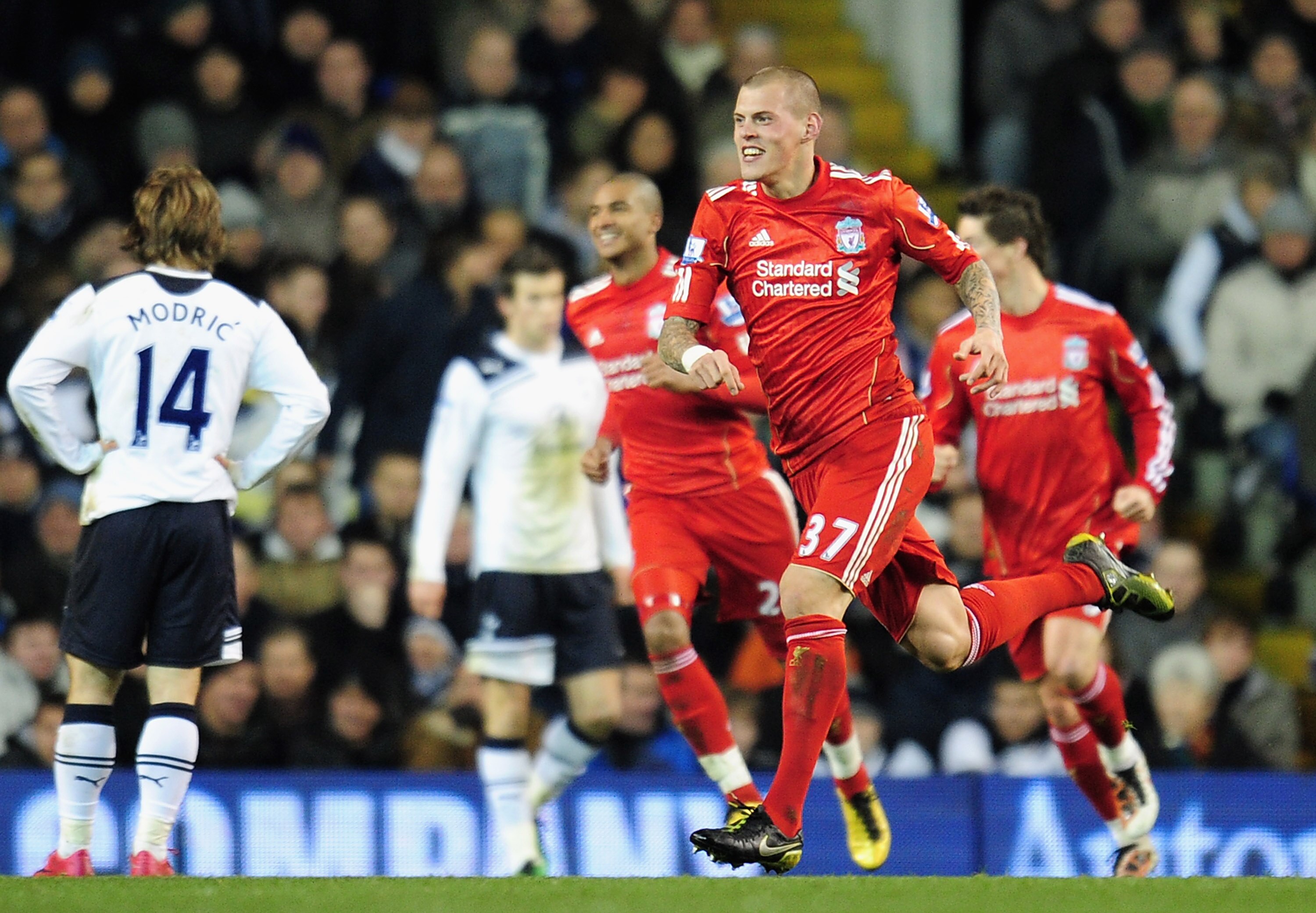 LONDON, ENGLAND - NOVEMBER 28:  Martin Skrtel of Liverpool celebrates scoring the opening goal during the Barclays Premier League match between Tottenham Hotspur and Liverpool at White Hart Lane on November 28, 2010 in London, England.  (Photo by Shaun Bo