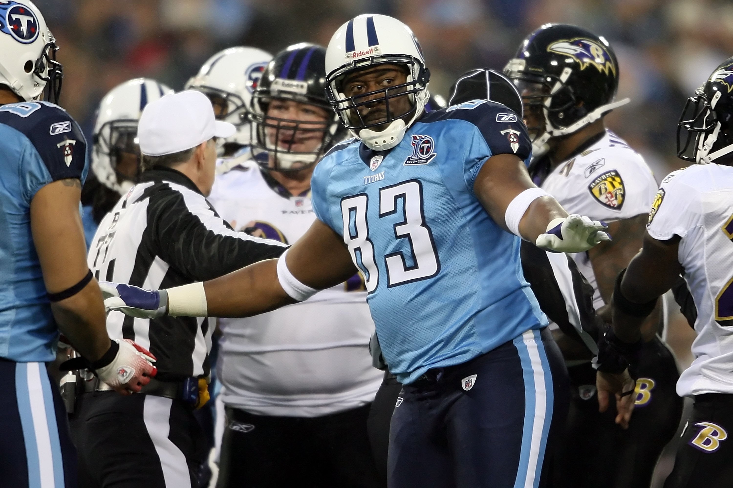 NASHVILLE, TN - JANUARY 10:  Tight end Alge Crumpler #83 of the Tennessee Titans reacts against the Baltimore Ravens during the AFC Divisional Playoff Game on January 10, 2009 at LP Field in Nashville, Tennessee.  (Photo by Andy Lyons/Getty Images)