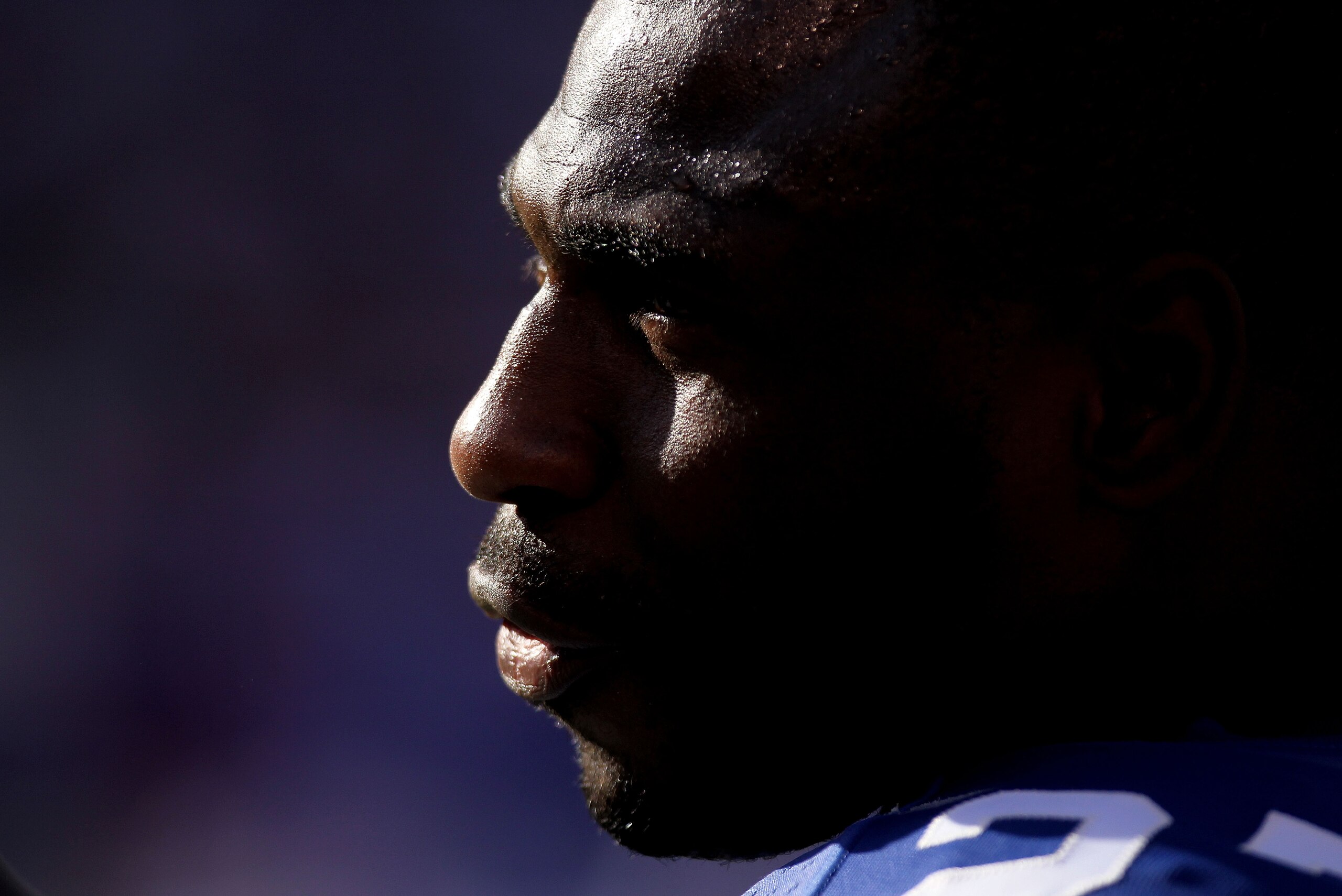 EAST RUTHERFORD, NJ - OCTOBER 17:  Brandon Jacobs #27 of the New York Giants against the Detroit Lions at New Meadowlands Stadium on October 17, 2010 in East Rutherford, New Jersey.  (Photo by Nick Laham/Getty Images)