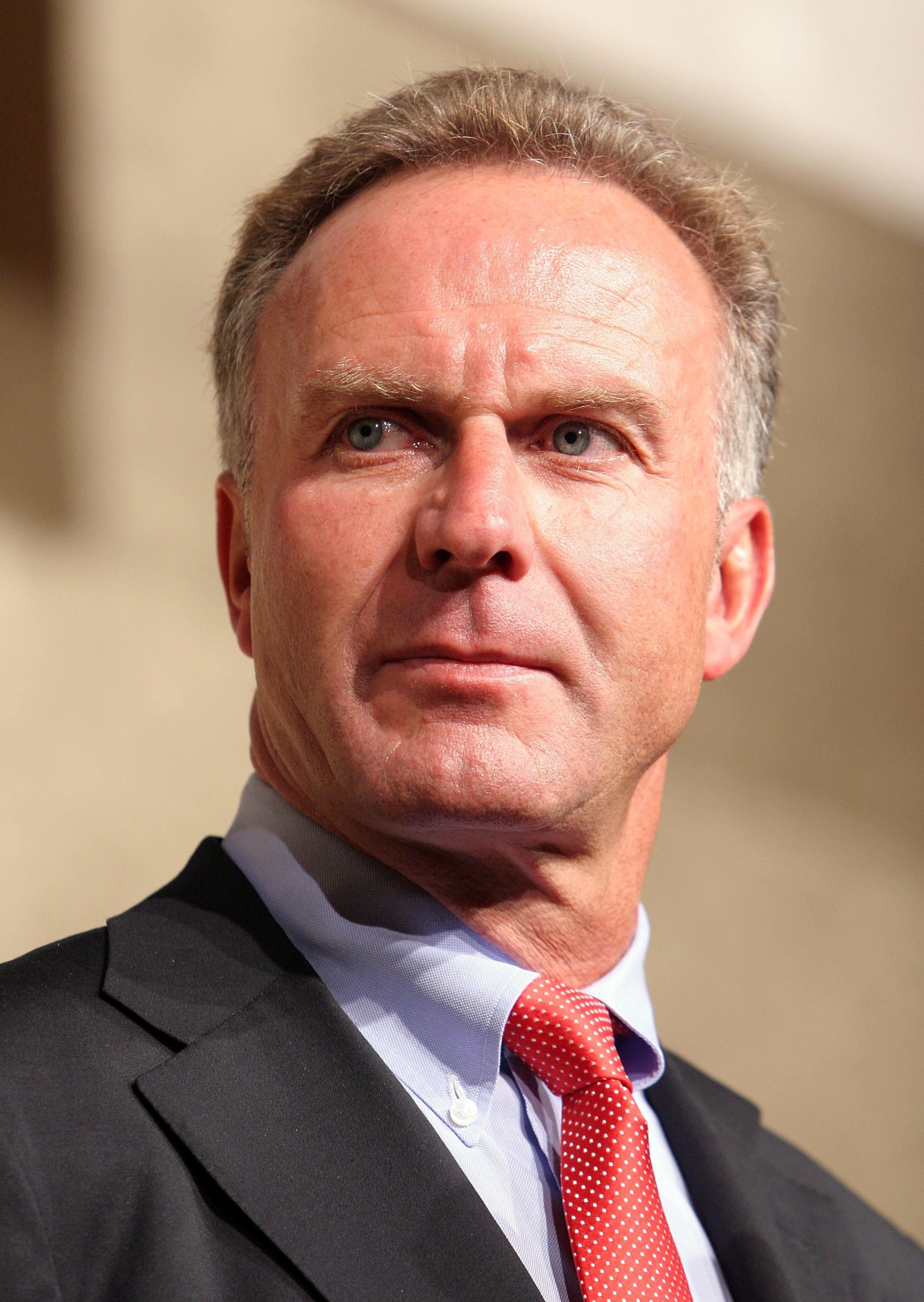 TOKYO, JAPAN - JULY 30: FC Bayern Munich CEO Karl-Heinz Rummenigge(L) attends a reception party during their Japan tour on July 30, 2006 in Tokyo, Japan. Bayern Munich will play against Japanese team Urawa Reds at the 2006 Saitama City Cup on July 31. (P TOKYO, JAPAN - JULY 30: FC Bayern Munich CEO Karl-Heinz Rummenigge(L) attends a reception party during their Japan tour on July 30, 2006 in Tokyo, Japan. Bayern Munich will play against Japanese team Urawa Reds at the 2006 Saitama City Cup on July 31. (P