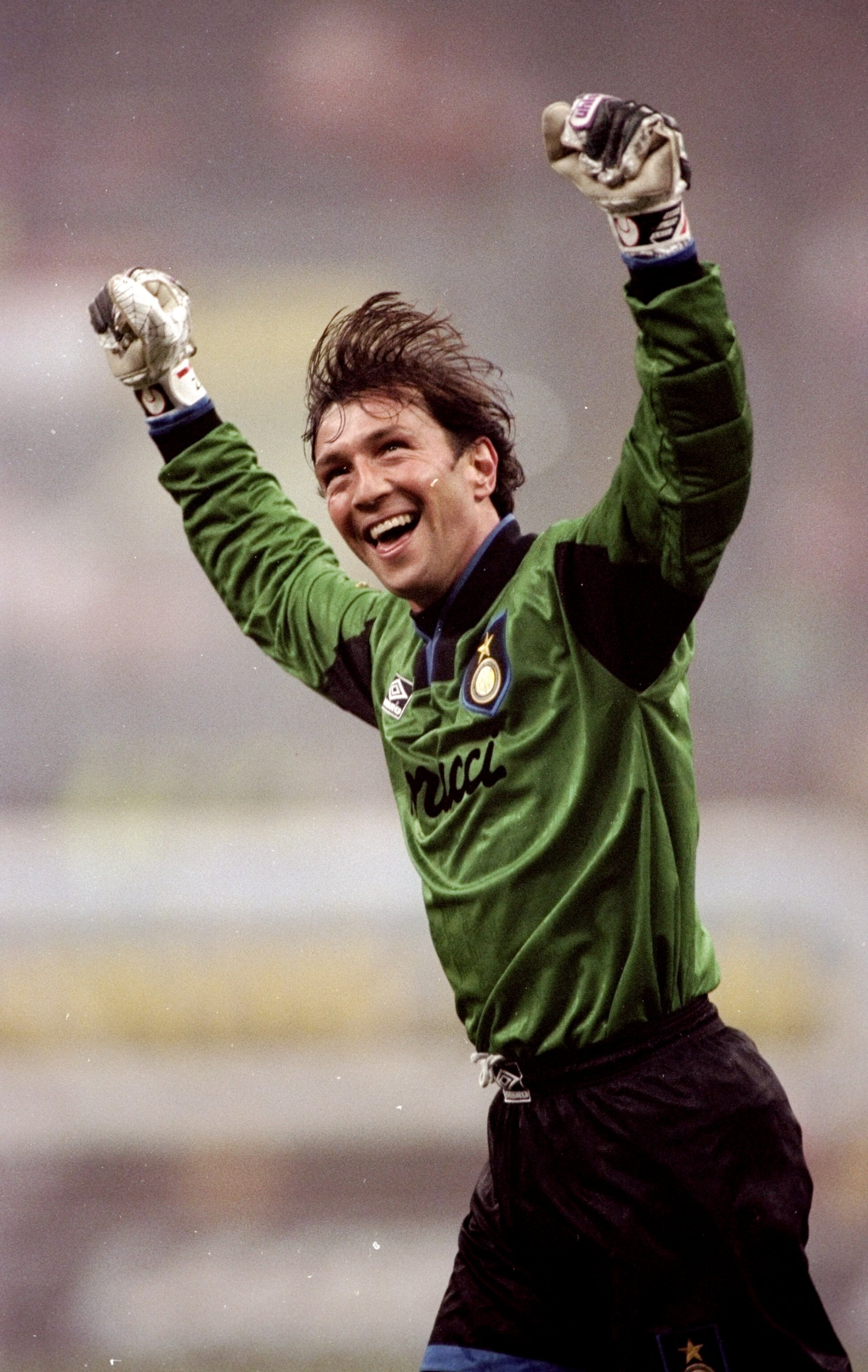 13 Dec 1993:  Inter Milan goalkeeper Walter Zenga celebrates during the UEFA Cup third round second leg match against Norwich City at the Giuseppe Meazza Stadium in San Siro, Milan, Italy. Inter Milan won the match 1-0. \ Mandatory Credit: Clive  Brunskil