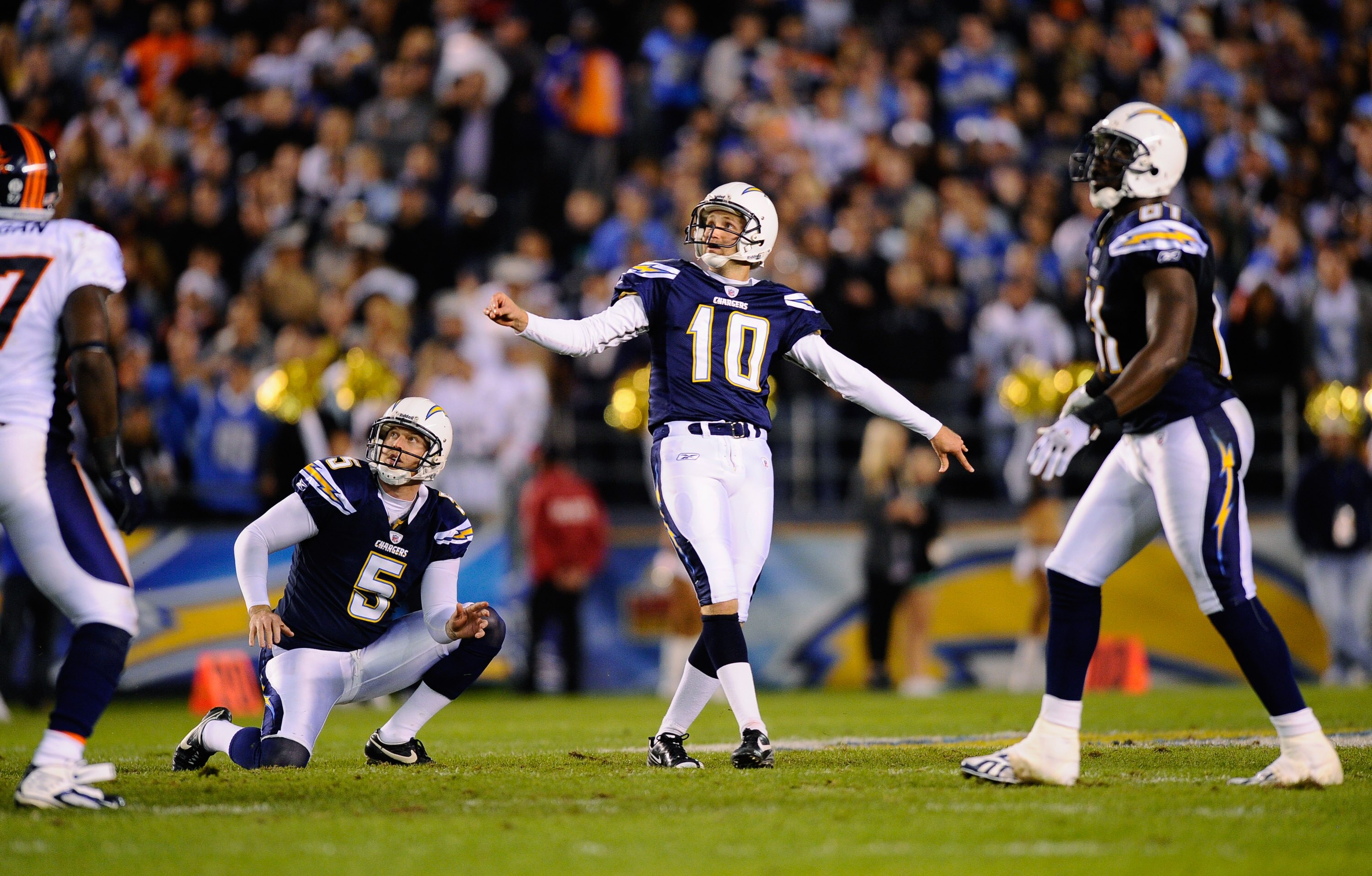 SAN DIEGO - NOVEMBER 22:  Kicker Nate Kaeding #10 of the San Diego Chargers in action during the NFL football game against Denver Broncos at Qualcomm Stadium on November 22, 2010 in San Diego, California.  (Photo by Kevork Djansezian/Getty Images)