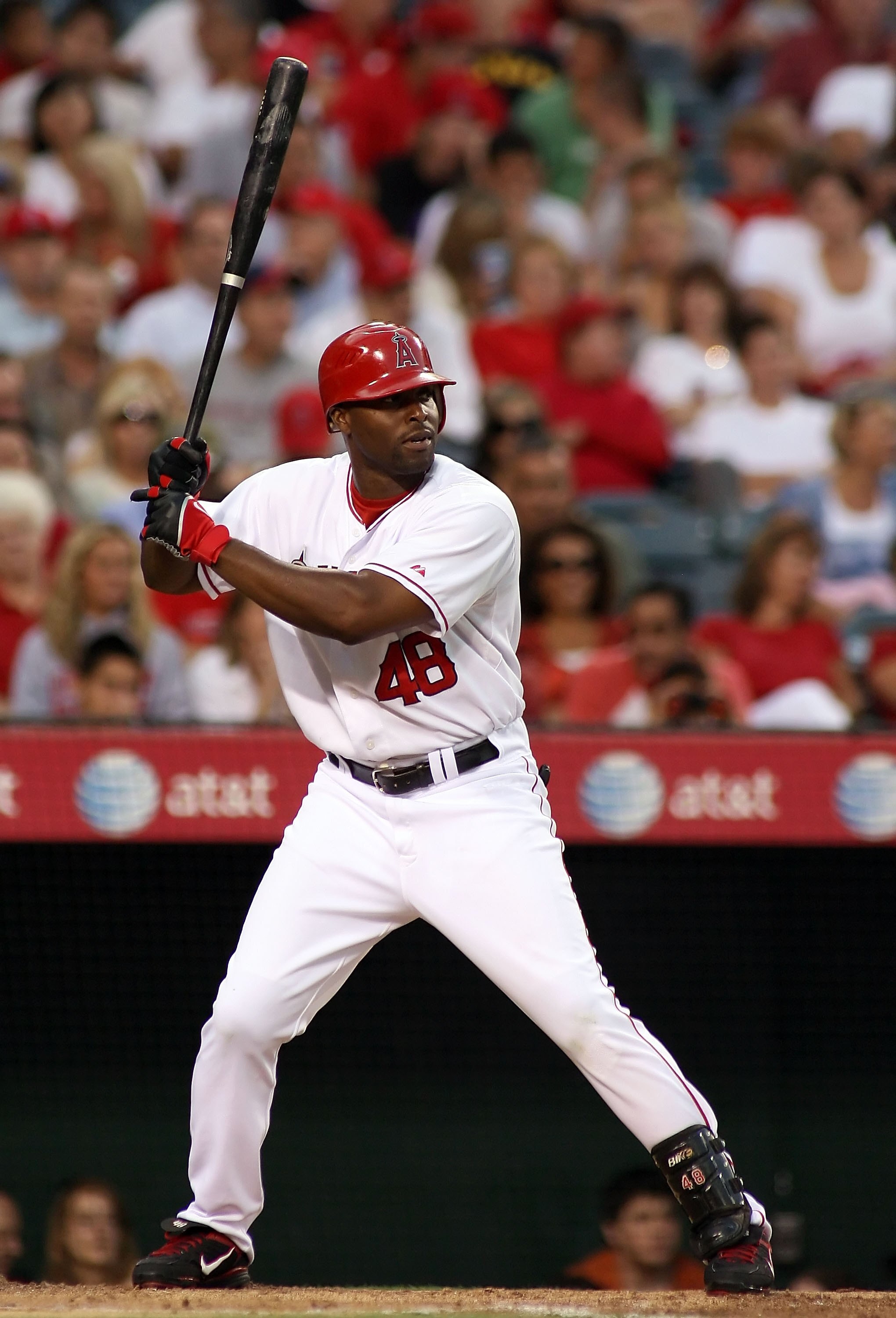 ANAHEIM, CA - AUGUST 12:  Torii Hunter #48 of the Los Angeles Angels of Anaheim bats during the game against the Seattle Mariners at Angel Stadium on August 12, 2008 in Anaheim, California.   The Angels defeated the Mariners 7-3.  (Photo by Christian Pete