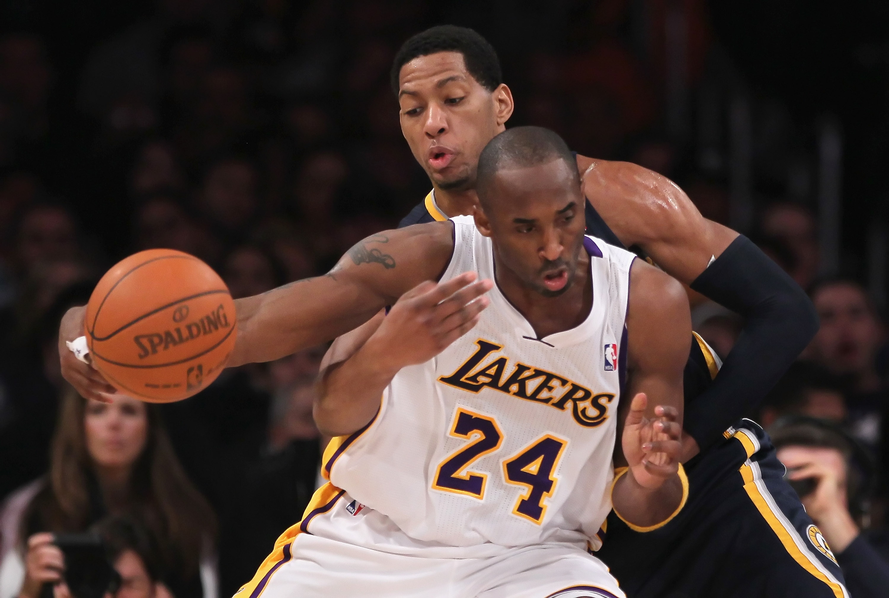 LOS ANGELES, CA - NOVEMBER 28:  Danny Granger #33 of the Indiana Pacers steals the ball from Kobe Bryant #24 of the Los Angeles Lakers during the second quarter at Staples Center on November 28, 2010 in Los Angeles, California. NOTE TO USER: User expressl