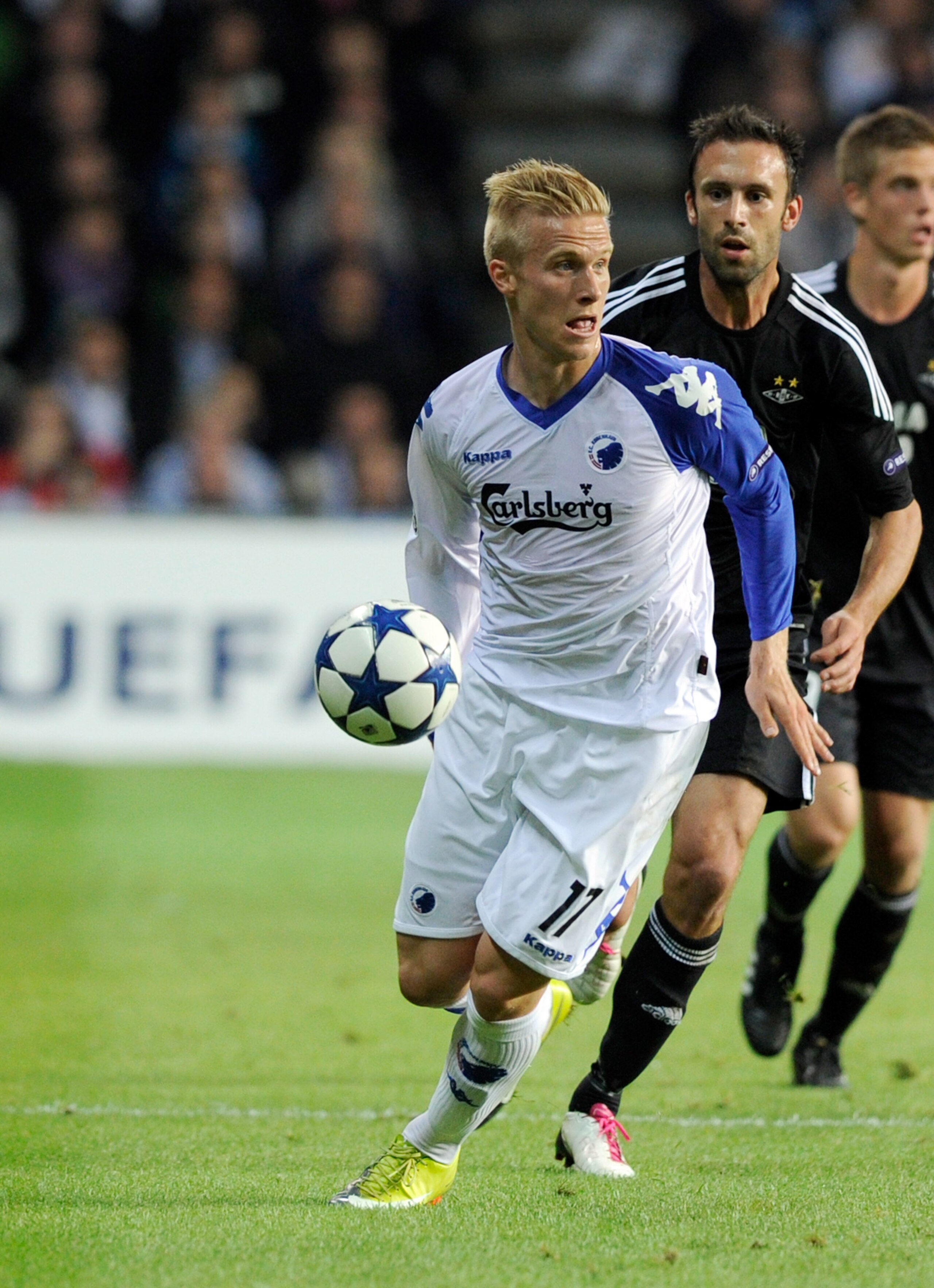 COPENHAGEN, DENMARK - AUGUST 25:  Oscar Wendt of FC Copenhagen during the Champions League Play-off match between FC Copenaghen and Rosenborg on August 25, 2010 in Copenhagen, Denmark.  (Photo by Claudio Villa/Getty Images)