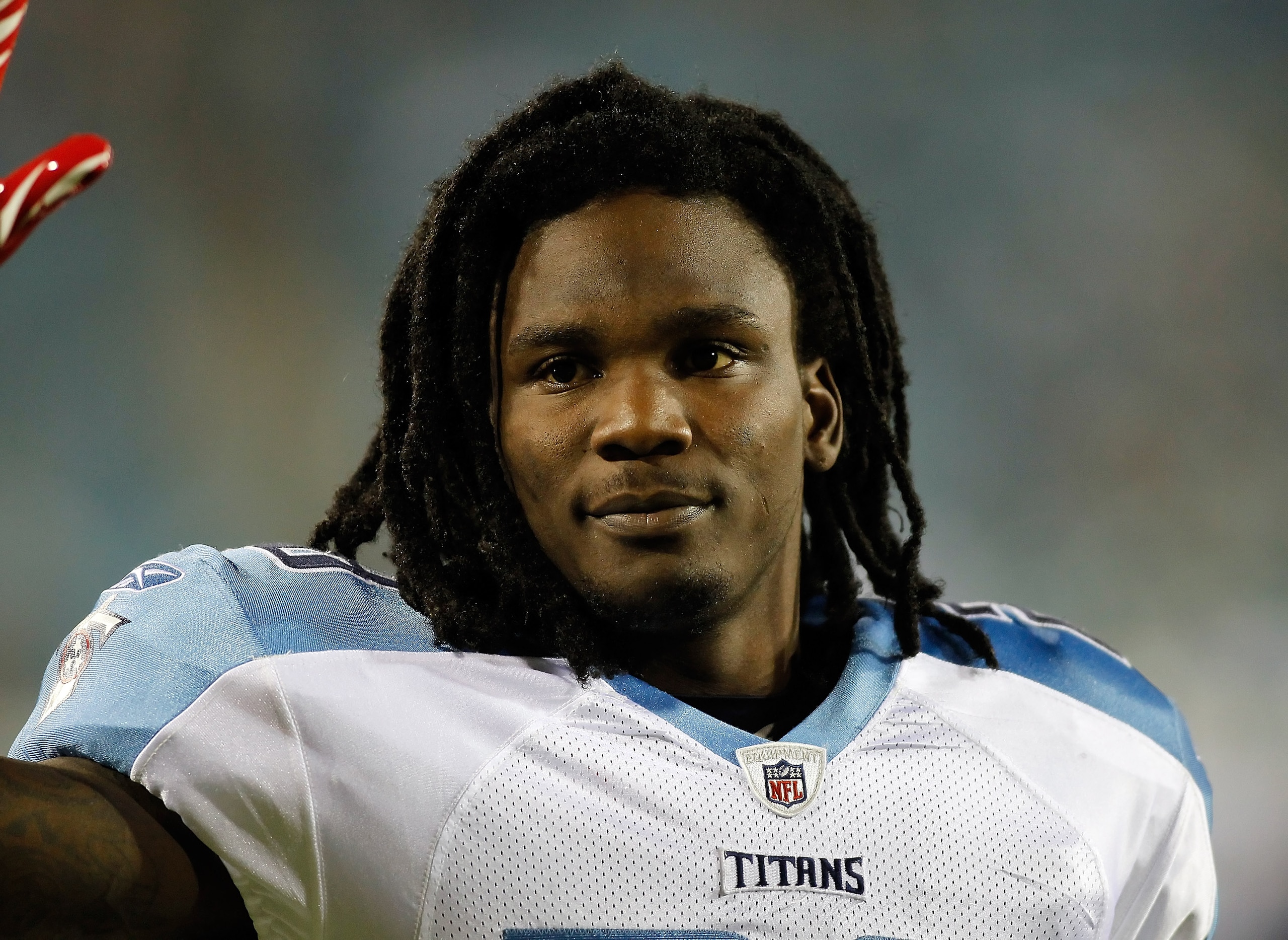 JACKSONVILLE, FL - OCTOBER 18: Running back Chris Johnson #28 of the Tennessee Titans warms up prior to the game against the Jacksonville Jaguars at EverBank Field on October 18, 2010 in Jacksonville, Florida. (Photo by J. Meric/Getty Images) JACKSONVILLE, FL - OCTOBER 18: Running back Chris Johnson #28 of the Tennessee Titans warms up prior to the game against the Jacksonville Jaguars at EverBank Field on October 18, 2010 in Jacksonville, Florida. (Photo by J. Meric/Getty Images)