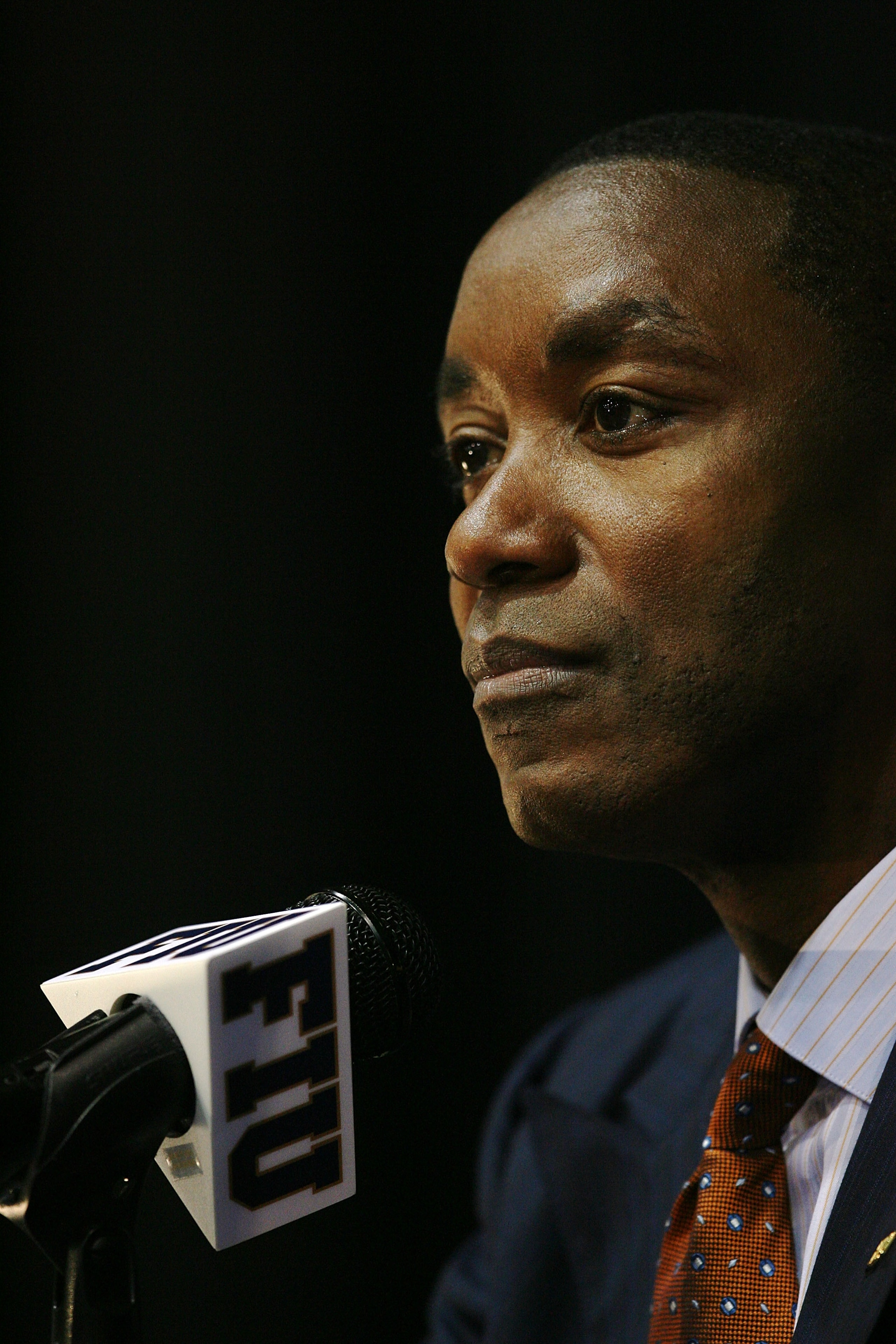 MIAMI - APRIL 15:  Isiah Thomas talks to the media after he was introduced as the new head coach for Florida International Univeristy men's basketball team at U.S.Century Bank Arena on April 15, 2009 in Miami, Florida.  (Photo by Doug Benc/Getty Images)