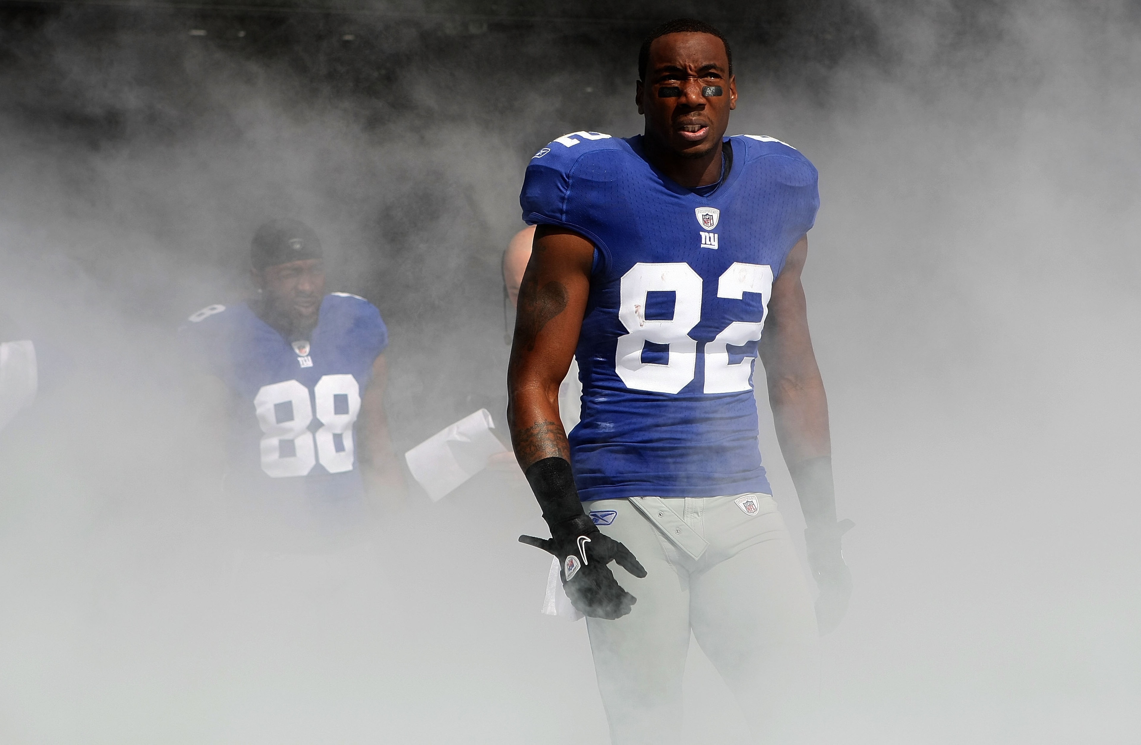 EAST RUTHERFORD, NJ - OCTOBER 17: Mario Manningham #82 of the New York Giants against the Detroit Lions at New Meadowlands Stadium on October 17, 2010 in East Rutherford, New Jersey.  (Photo by Nick Laham/Getty Images)