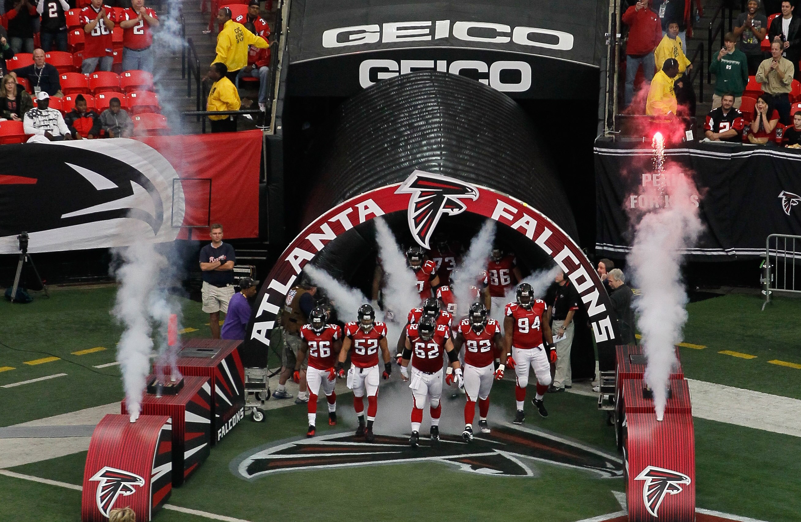 ATLANTA - NOVEMBER 07:  The Atlanta Falcons prepare for pregame introductions before facing the Tampa Bay Buccaneers at Georgia Dome on November 7, 2010 in Atlanta, Georgia.  (Photo by Kevin C. Cox/Getty Images)