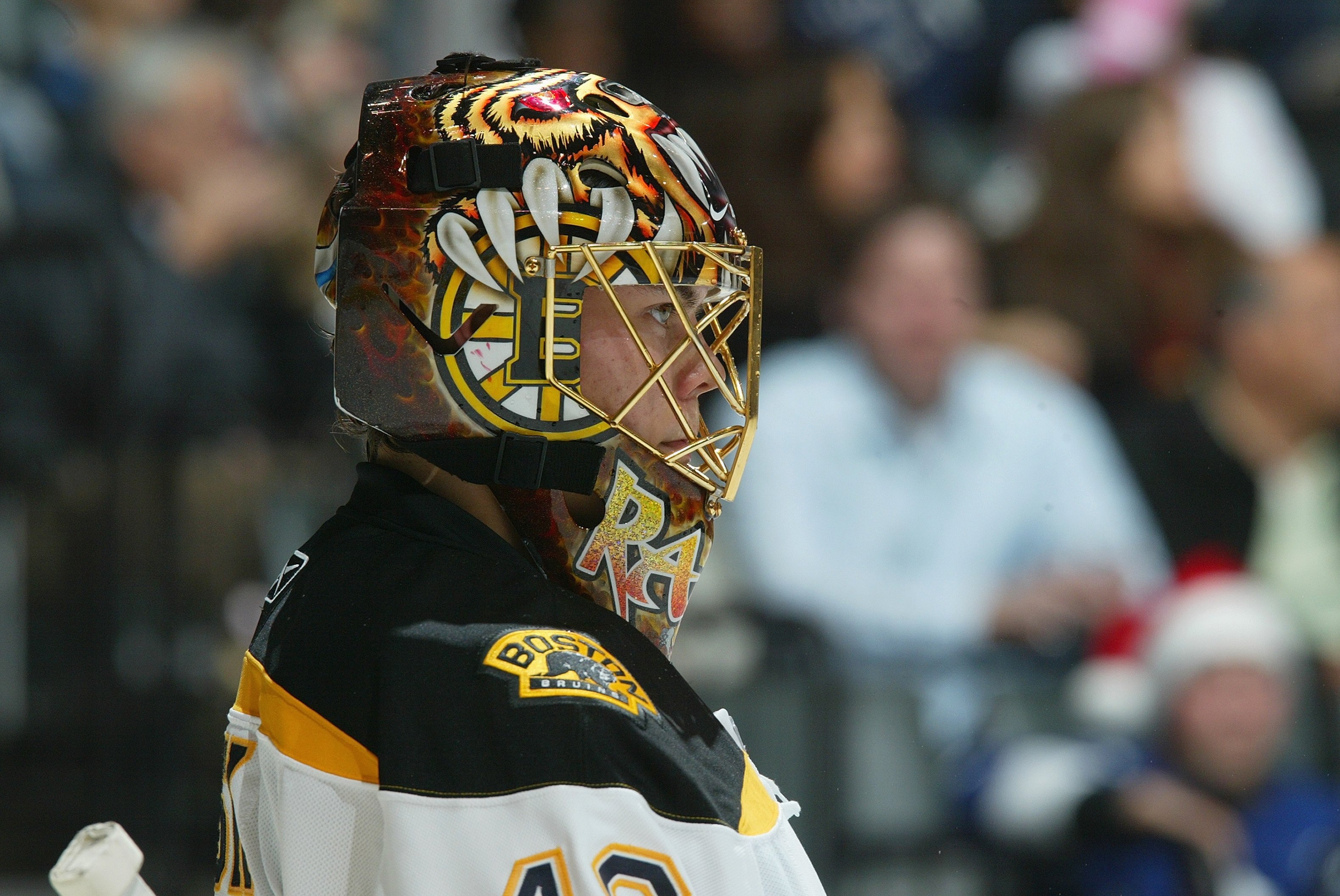TORONTO - NOVEMBER 20:  Tuukka Rask #40 of the Boston Bruins looks on against the Toronto Maple Leafs at Air Canada Centre on November 20, 2007 in Toronto, Ontario, Canada. (Photo by Dave Sandford/Getty Images)