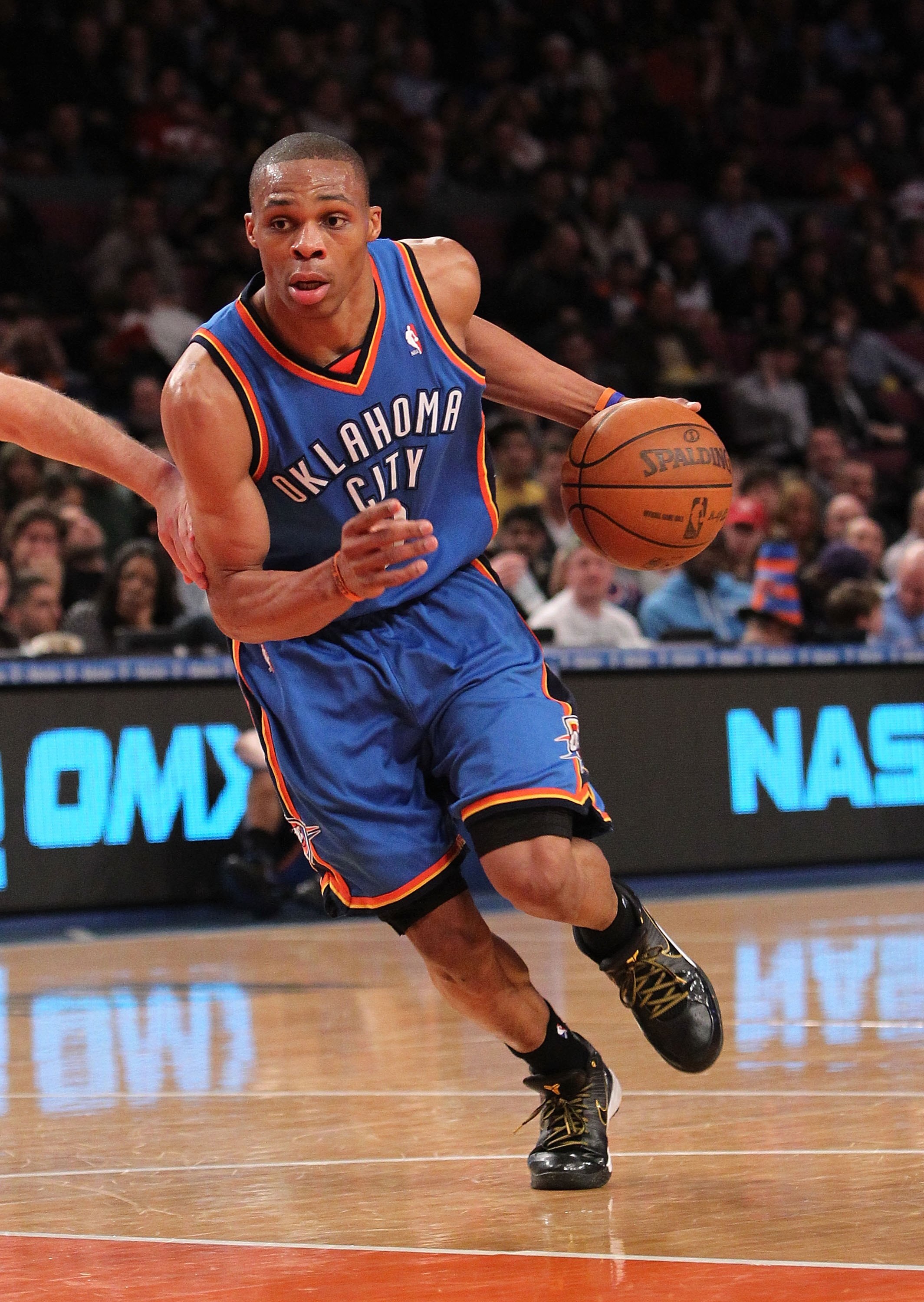 NEW YORK - FEBRUARY 20:  Russell Westbrook #0 of the Oklahoma City Thunder drives to the basket against the New York Knicks at Madison Square Garden on February 20, 2010 in New York, New York. NOTE TO USER: User expressly acknowledges and agrees that, by