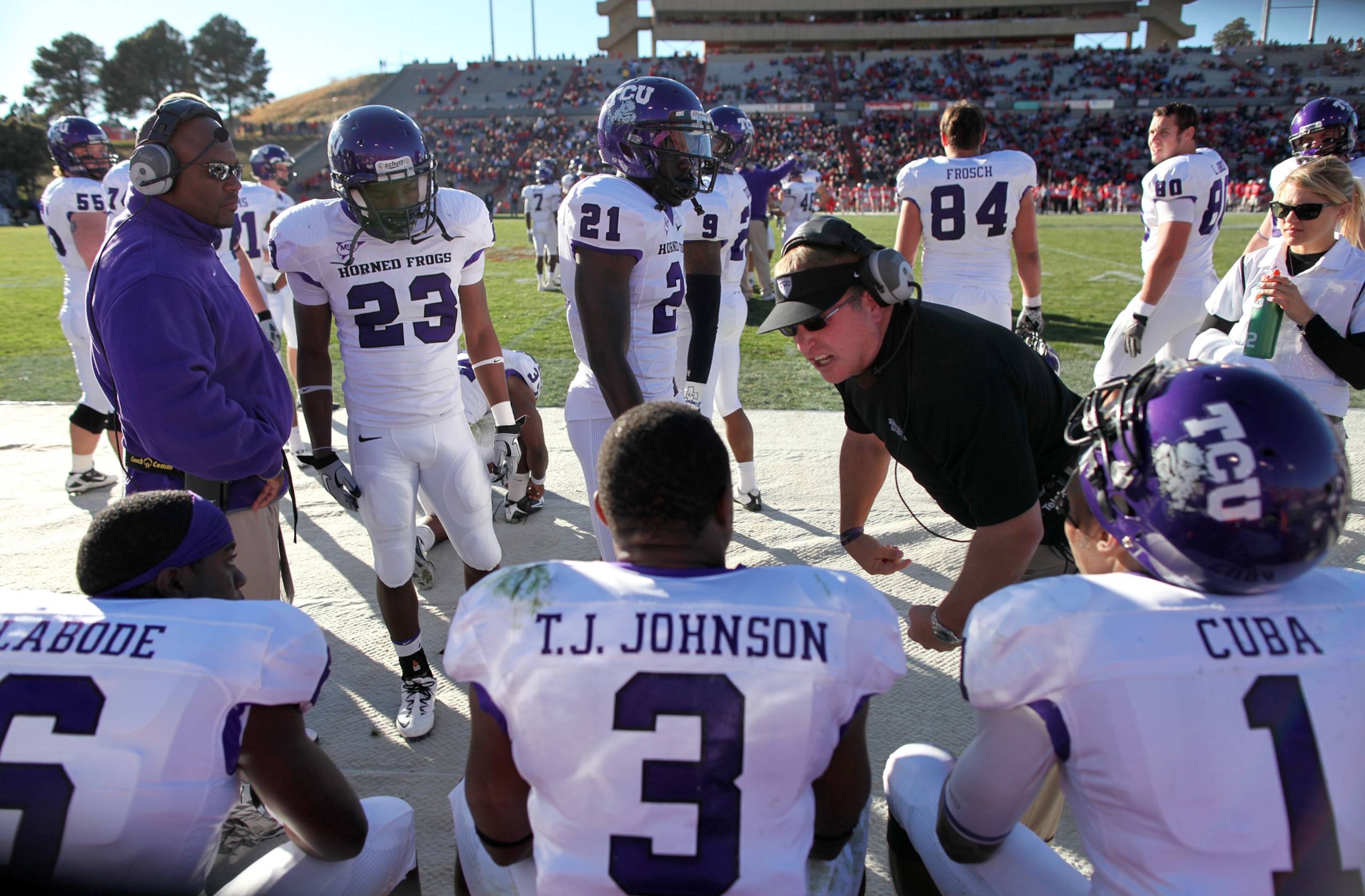 ALBUQUERQUE, NM - NOVEMBER 27: Head coach Gary Patterson (R) of the TCU Horned Frogs with his team on the sidelines during their 66-17 win over the University of New Mexico Lobos on November 27, 2010 at University Stadium in Albuquerque, New Mexico. (Phot ALBUQUERQUE, NM - NOVEMBER 27: Head coach Gary Patterson (R) of the TCU Horned Frogs with his team on the sidelines during their 66-17 win over the University of New Mexico Lobos on November 27, 2010 at University Stadium in Albuquerque, New Mexico. (Phot