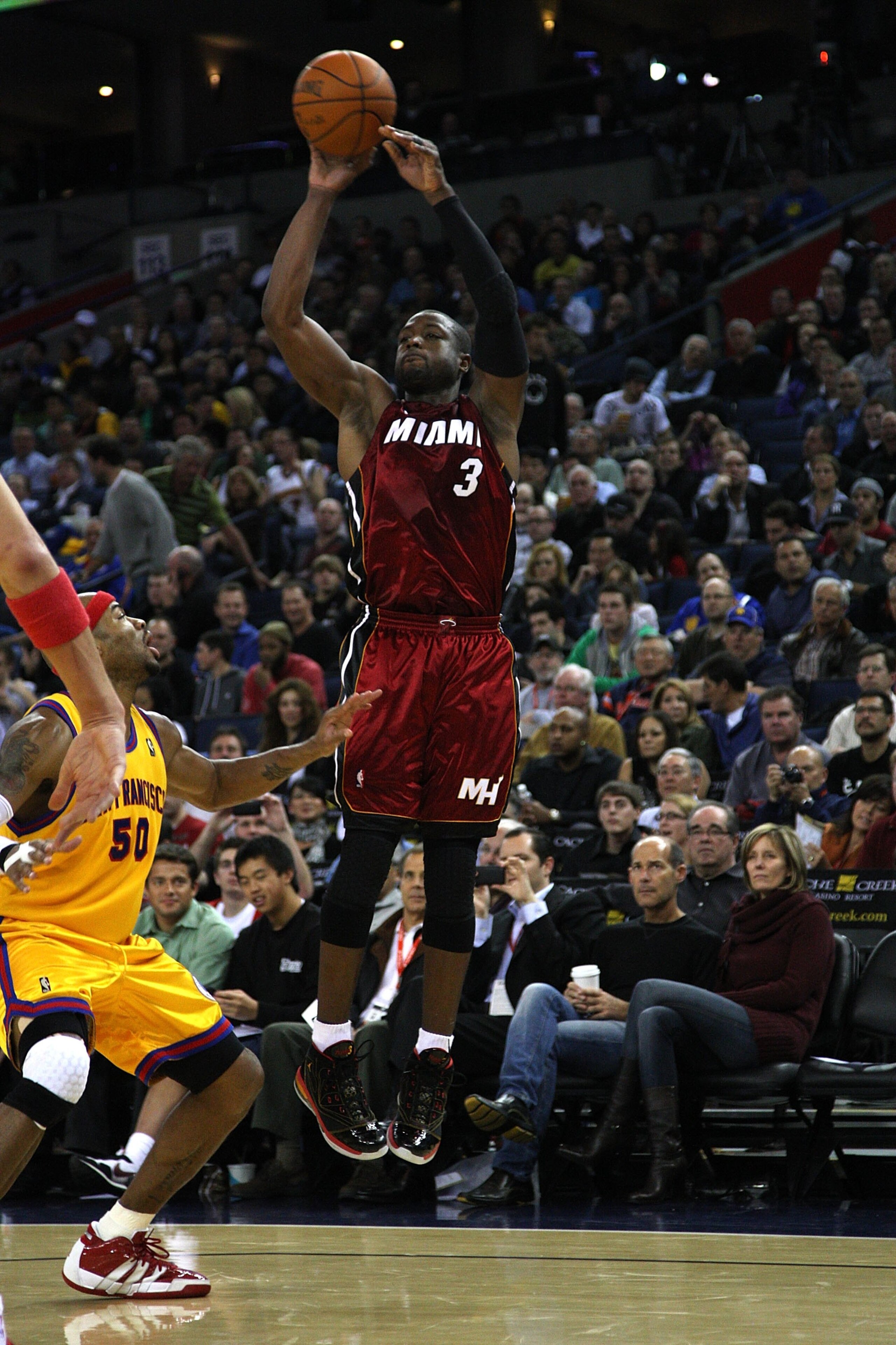 OAKLAND, CA - JANUARY 13:  Dwayne Wade #3 of the Miami Heat in action against the Golden State Warriors during an NBA game at Oracle Arena at Oracle Arena on January 13, 2010 in Oakland, California.  NOTE TO USER: User expressly acknowledges and agrees th