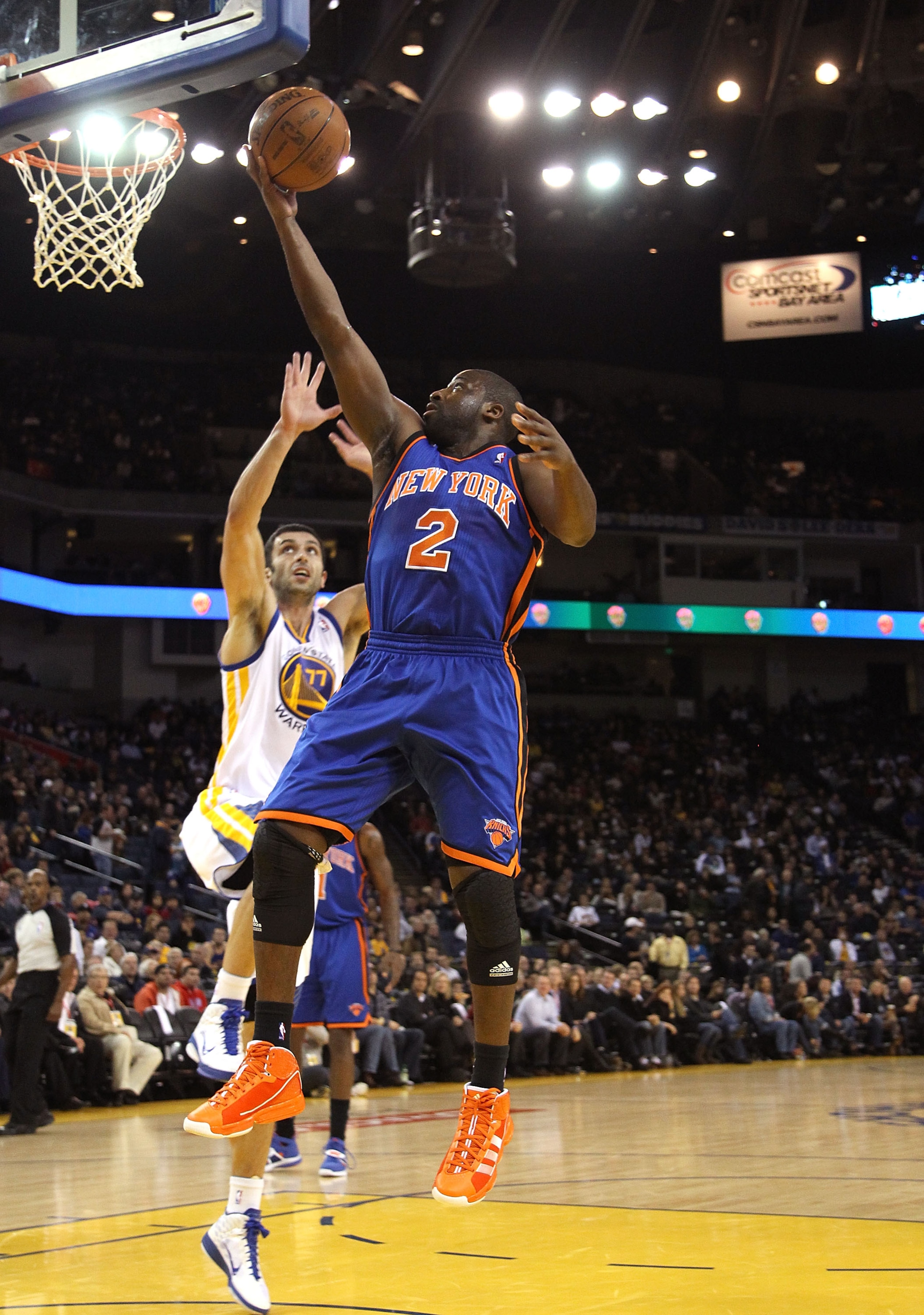 OAKLAND, CA - NOVEMBER 19:  Raymond Felton #2 of the New York Knicks shoots the ball during their game against the Golden State Warriors at Oracle Arena on November 19, 2010 in Oakland, California. NOTE TO USER: User expressly acknowledges and agrees that