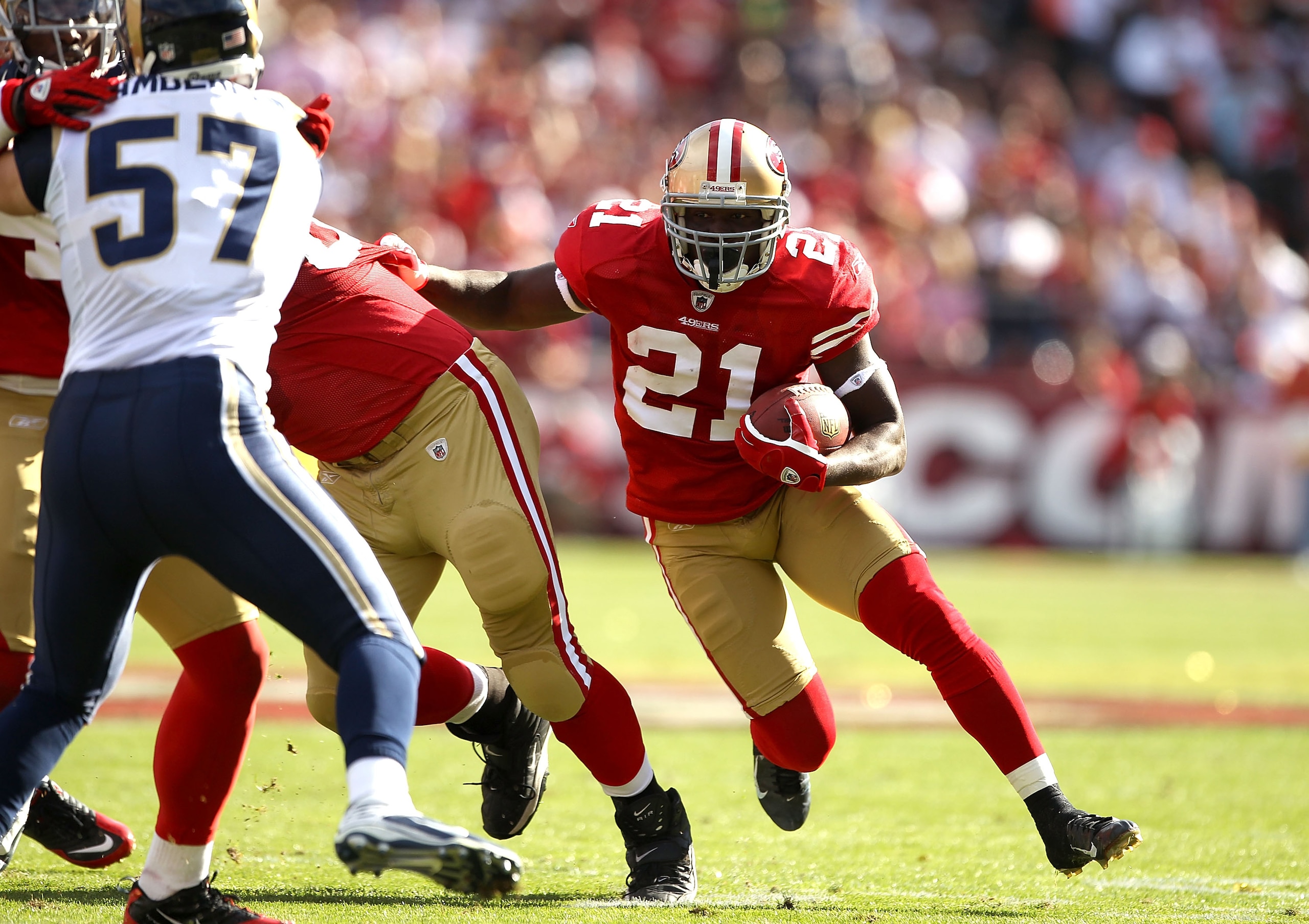 SAN FRANCISCO - NOVEMBER 14: Frank Groe #21 of the San Francisco 49ers in action against the St. Louis Rams at Candlestick Park on November 14, 2010 in San Francisco, California. (Photo by Ezra Shaw/Getty Images) SAN FRANCISCO - NOVEMBER 14: Frank Groe #21 of the San Francisco 49ers in action against the St. Louis Rams at Candlestick Park on November 14, 2010 in San Francisco, California. (Photo by Ezra Shaw/Getty Images)