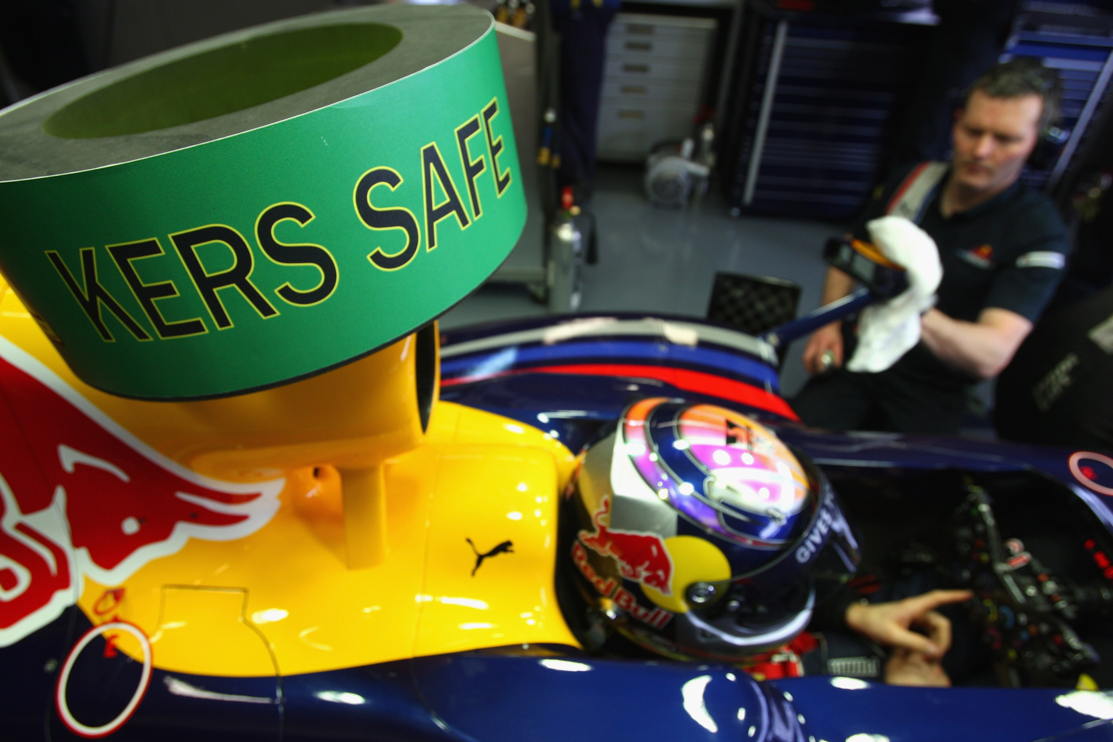 JEREZ DE LA FRONTERA, SPAIN - FEBRUARY 09:  The warning sign on the Red Bull Racing RB5 car of Sebastian Vettel signals that the KERS energy system is disabled and the car is safe to touch during the Red Bull 2009 F1 Launch of the new RB5 Formula One car