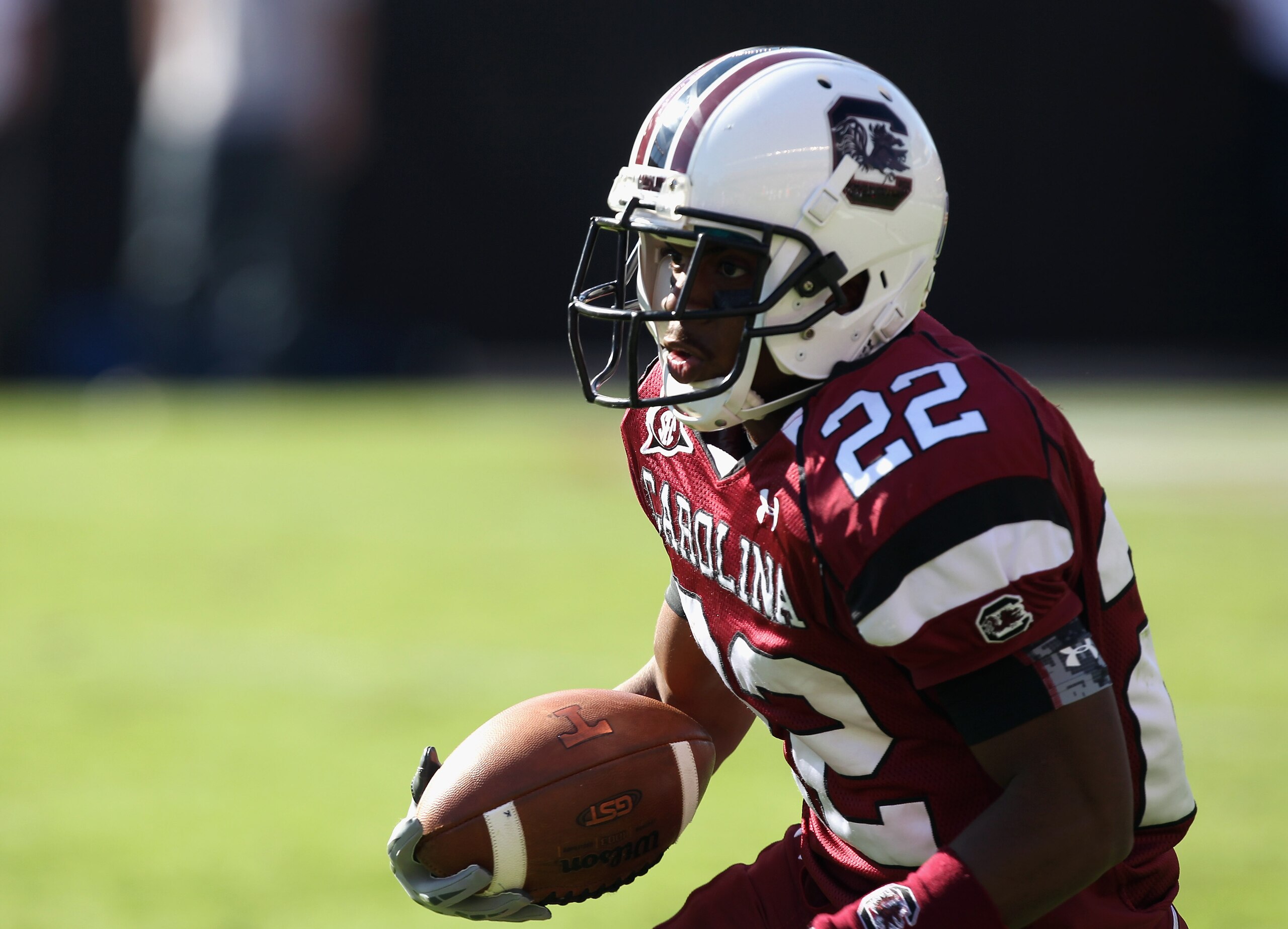 COLUMBIA, SC - OCTOBER 30:  Bryce Sherman #22 of the South Carolina Gamecocks against the Tennessee Volunteers during their game at Williams-Brice Stadium on October 30, 2010 in Columbia, South Carolina.  (Photo by Streeter Lecka/Getty Images)