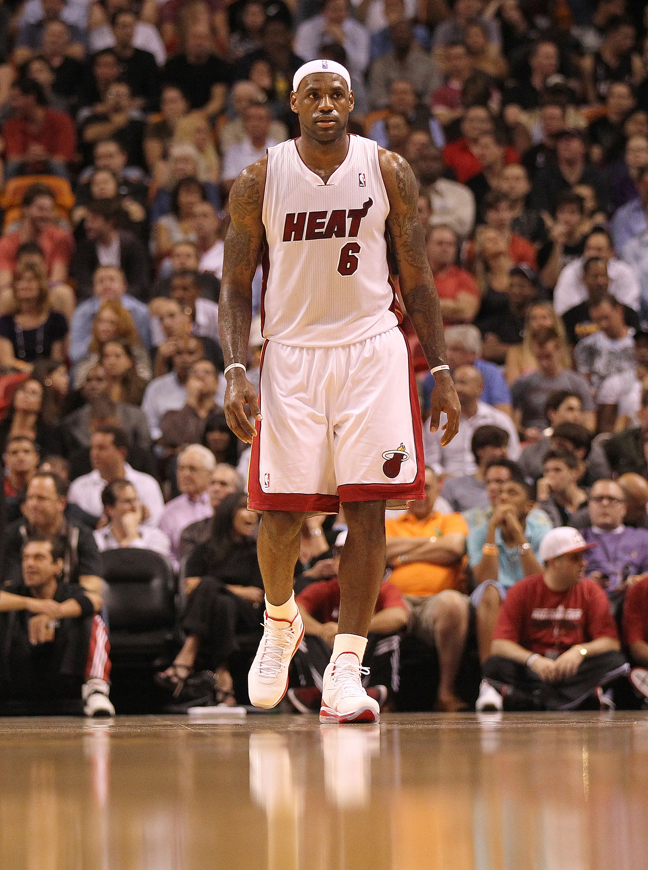MIAMI, FL - NOVEMBER 29:  LeBron James #6 of the Miami Heat  walks up the floor during a game against the Washington Wizards at American Airlines Arena on November 29, 2010 in Miami, Florida. NOTE TO USER: User expressly acknowledges and agrees that, by d