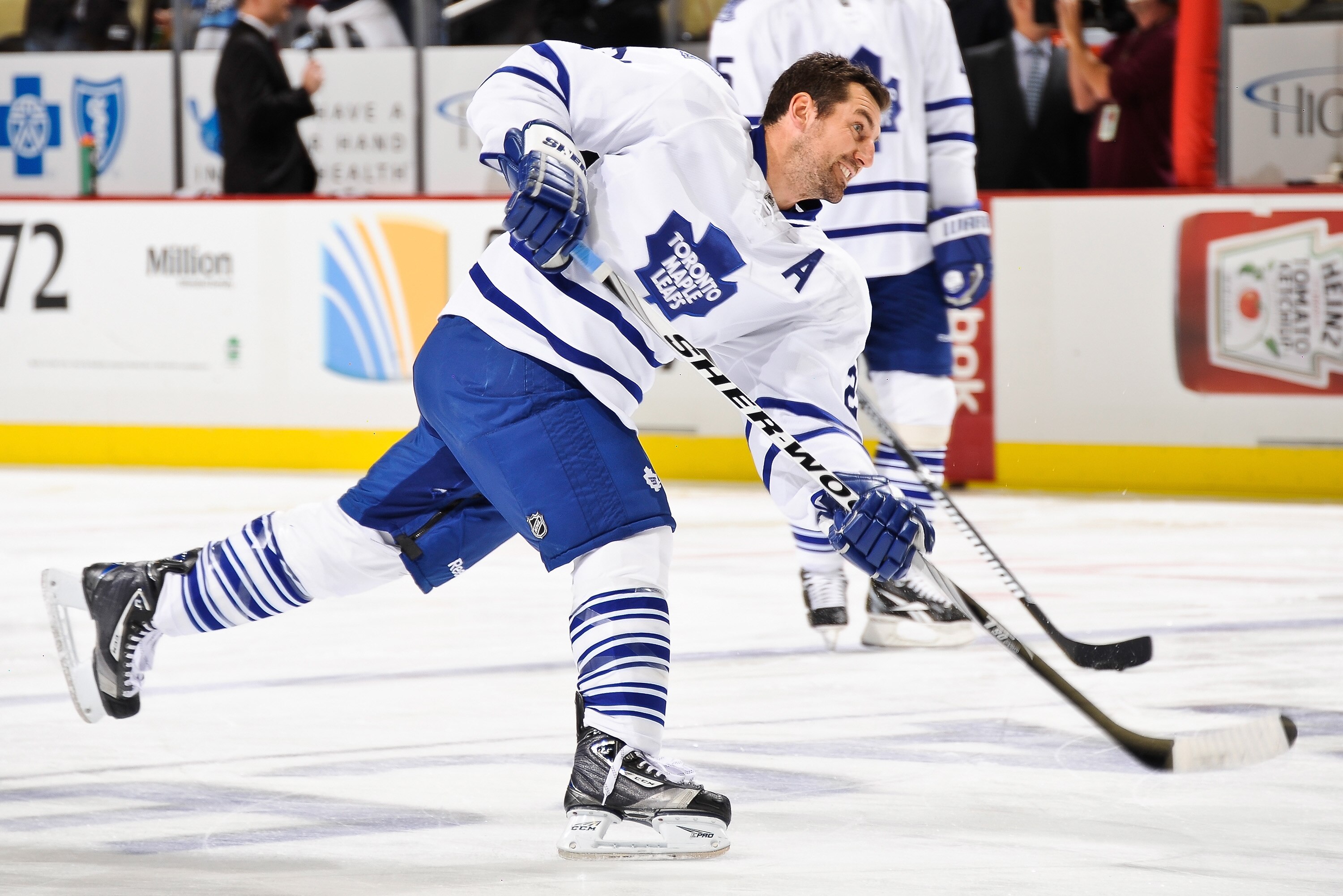 PITTSBURGH - OCTOBER 13:  Francois Beauchemin #22 of the Toronto Maple Leafs warms up on the ice before agame against the Pittsburgh Penguins on October 13, 2010 at Consol Energy Center in Pittsburgh, Pennsylvania.  (Photo by Jamie Sabau/Getty Images)
