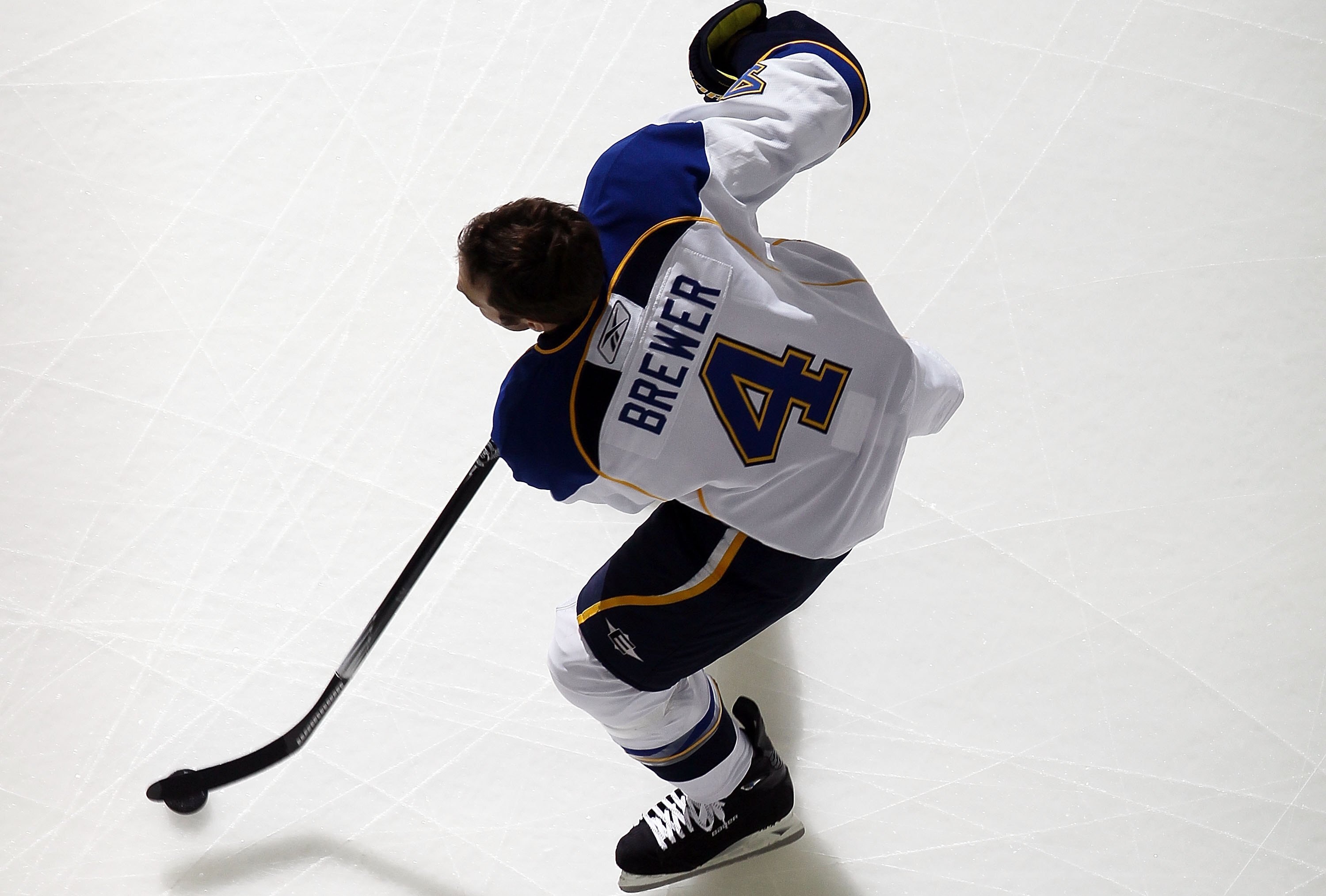 NEWARK, NJ - MARCH 20:  Eric Brewer #4 of the St. Louis Blues warms up before playing against the New Jersey Devils at the Prudential Center on March 20, 2010 in Newark, New Jersey.  (Photo by Jim McIsaac/Getty Images)