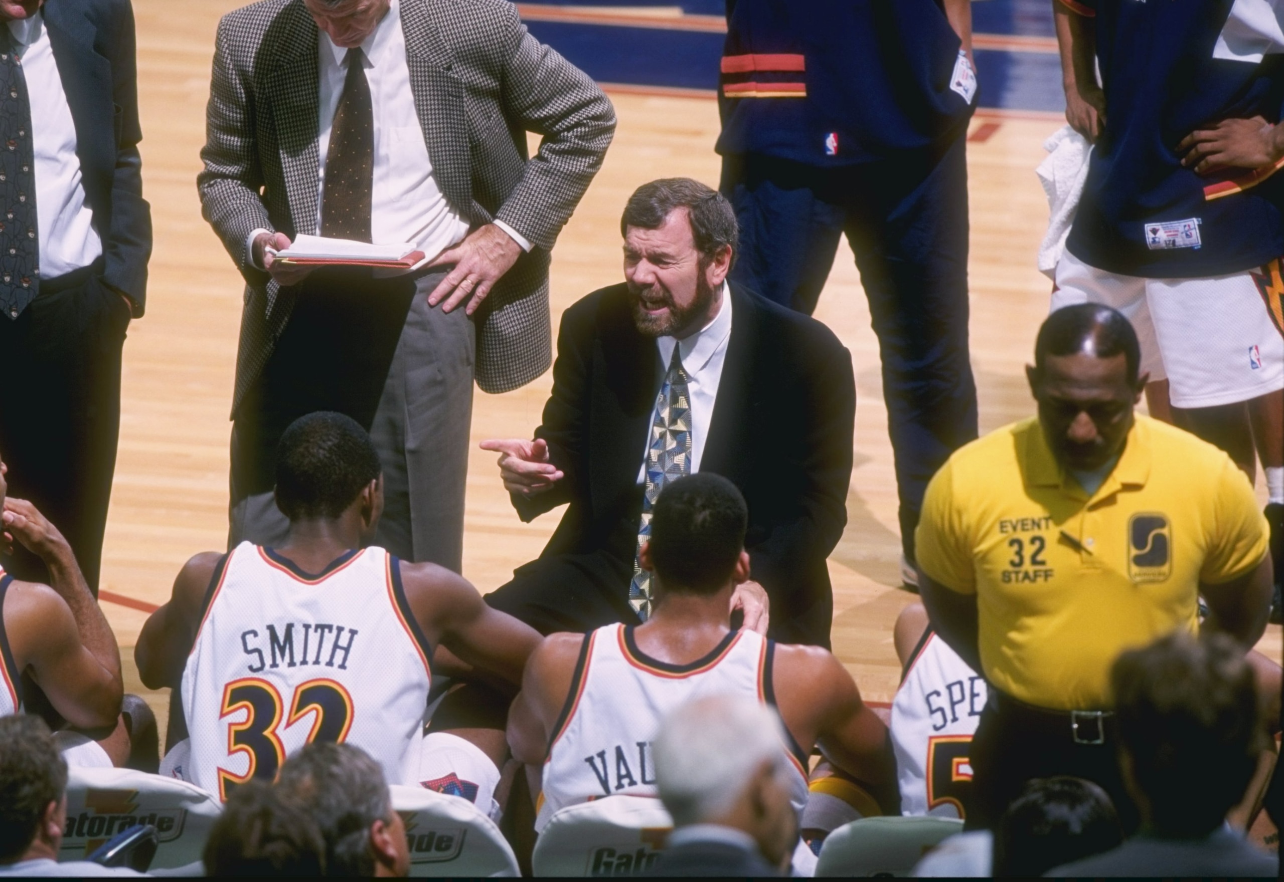 3 Dec 1997: Coach P.J. Carlesimo of the Golden State Warriors during the game against the Cleveland Cavaliers at Oakland Arena in Oakland, California. The Warriors lost to the Cavaliers 67-95.