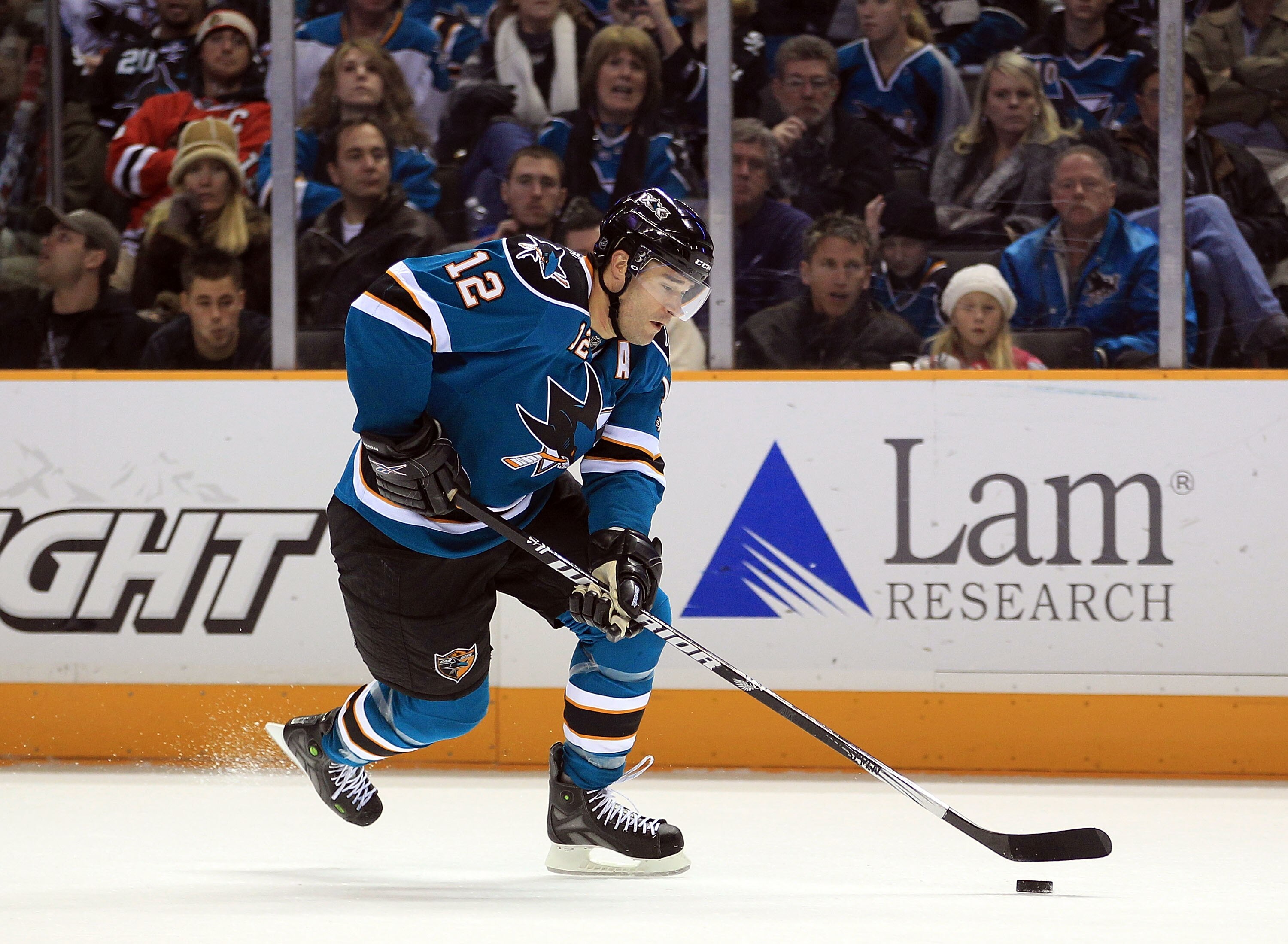 SAN JOSE, CA - NOVEMBER 24:  Patrick Marleau #12 of the San Jose Sharks in action against the Chicago Blackhawks at HP Pavilion on November 24, 2010 in San Jose, California.  (Photo by Ezra Shaw/Getty Images)