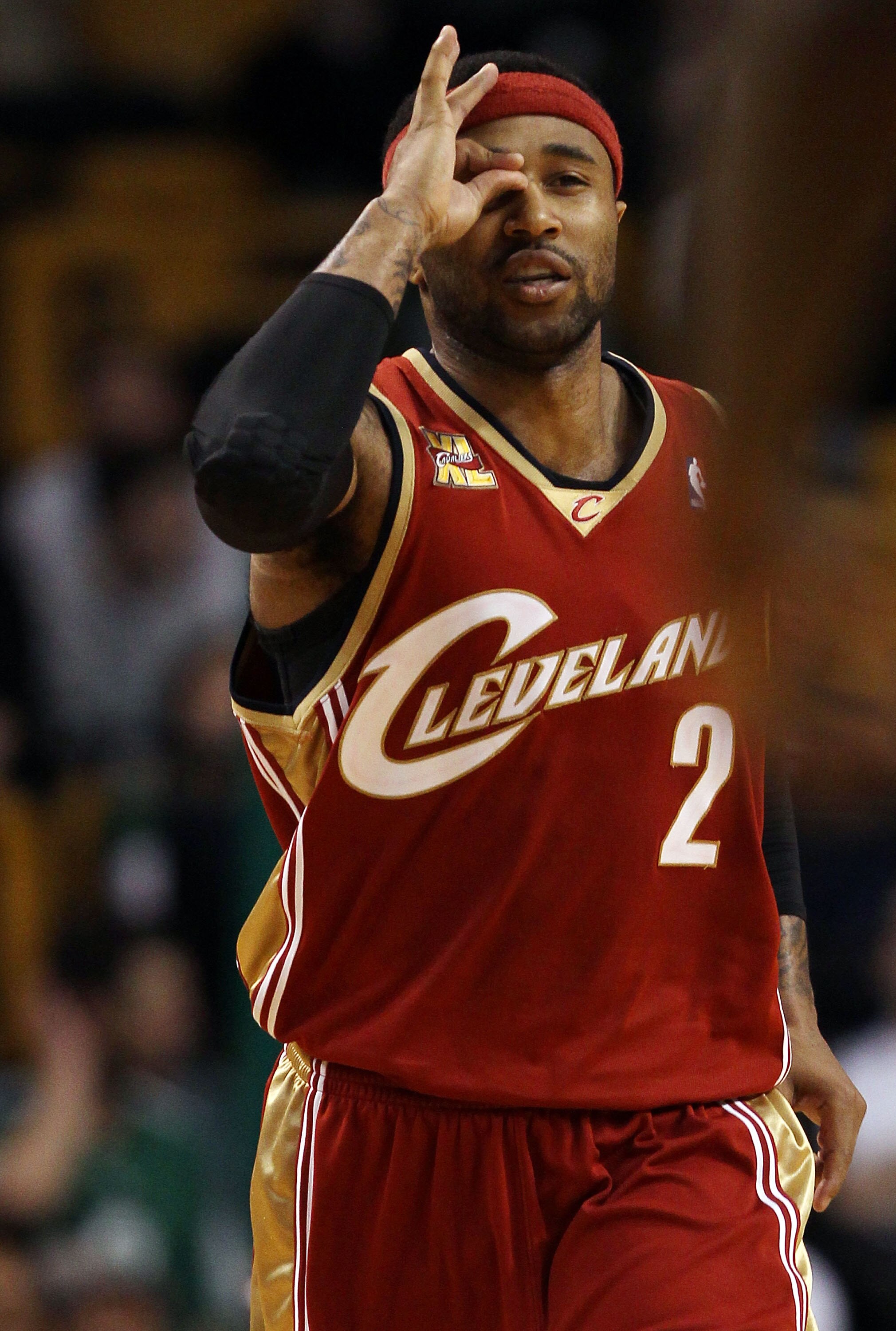 BOSTON - FEBRUARY 25:  Mo Williams #2 of the Cleveland Cavaliers celebrates his three point basket in the fourth quarter against the Boston Celtics at the TD Garden on February 25, 2010 in Boston, Massachusetts. The Cavaliers defeated the Celtics 108-88.