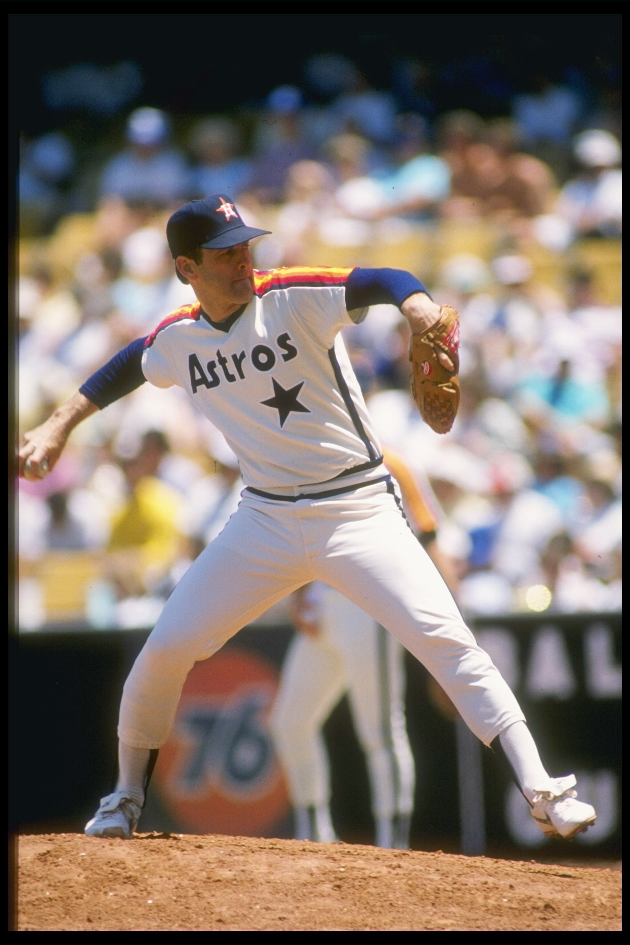 1985:  Pitcher Nolan Ryan of the Houston Astros throws a pitch during a game at Dodger Stadium in Los Angeles, California. Mandatory Credit: Bud Symes  /Allsport