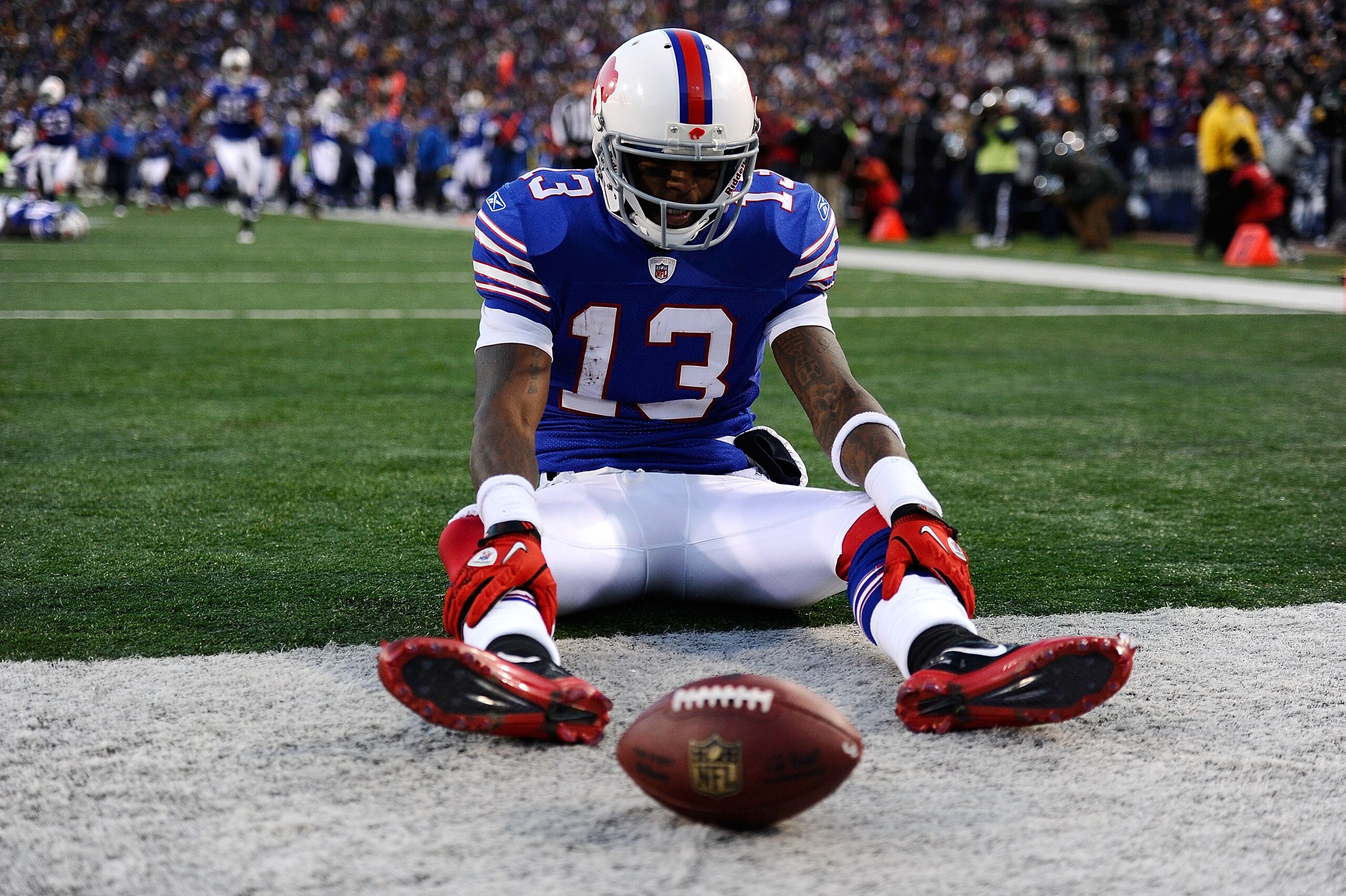ORCHARD PARK, NY - NOVEMBER 28: Steve Johnson #13 of the Buffalo Bills reacts after dropping a pass in the end zone during overtime against the Pittsburgh Steelers at Ralph Wilson Stadium on November 28, 2010 in Orchard Park, New York. (Photo by Karl Wa ORCHARD PARK, NY - NOVEMBER 28: Steve Johnson #13 of the Buffalo Bills reacts after dropping a pass in the end zone during overtime against the Pittsburgh Steelers at Ralph Wilson Stadium on November 28, 2010 in Orchard Park, New York. (Photo by Karl Wa