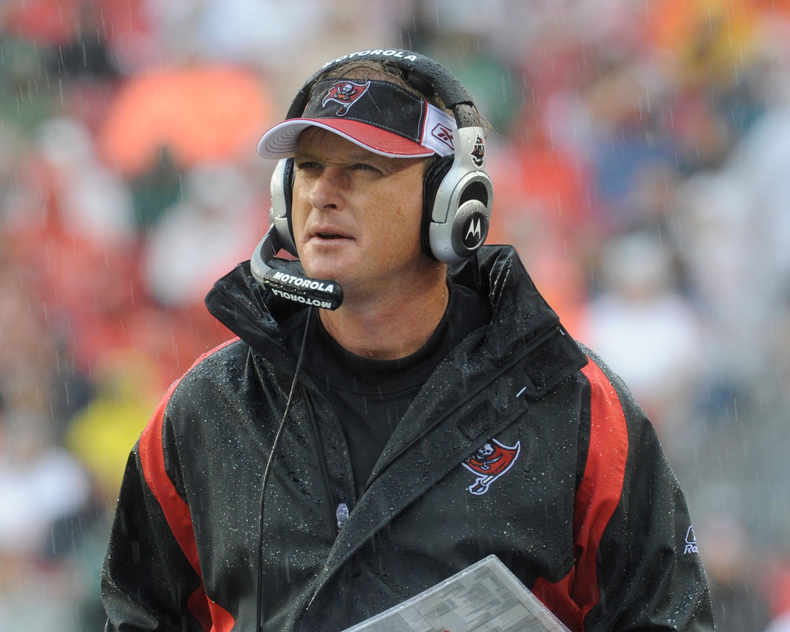 TAMPA, FL - NOVEMBER 30:  Coach Jon Gruden of the Tampa Bay Buccaneers checks the scoreboard against the New Orleans Saints at Raymond James Stadium on November 30, 2008 in Tampa, Florida.  (Photo by Al Messerschmidt/Getty Images)