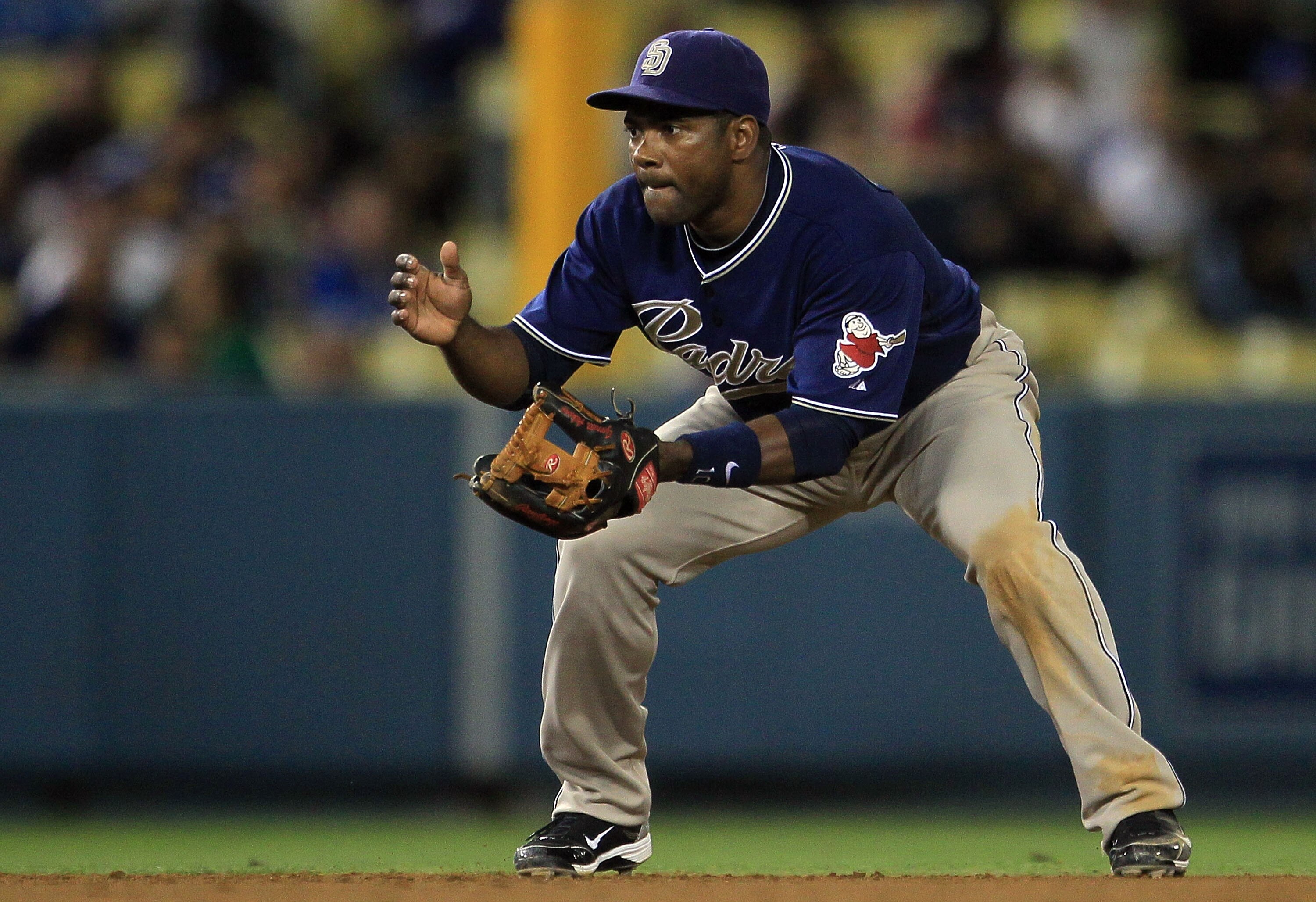 LOS ANGELES, CA - SEPTEMBER 22:  Miguel Tejada #10 of the San Diego Padres plays against the Los Angeles Dodgers at Dodger Stadium on September 22, 2010 in Los Angeles, California.  (Photo by Jeff Gross/Getty Images)