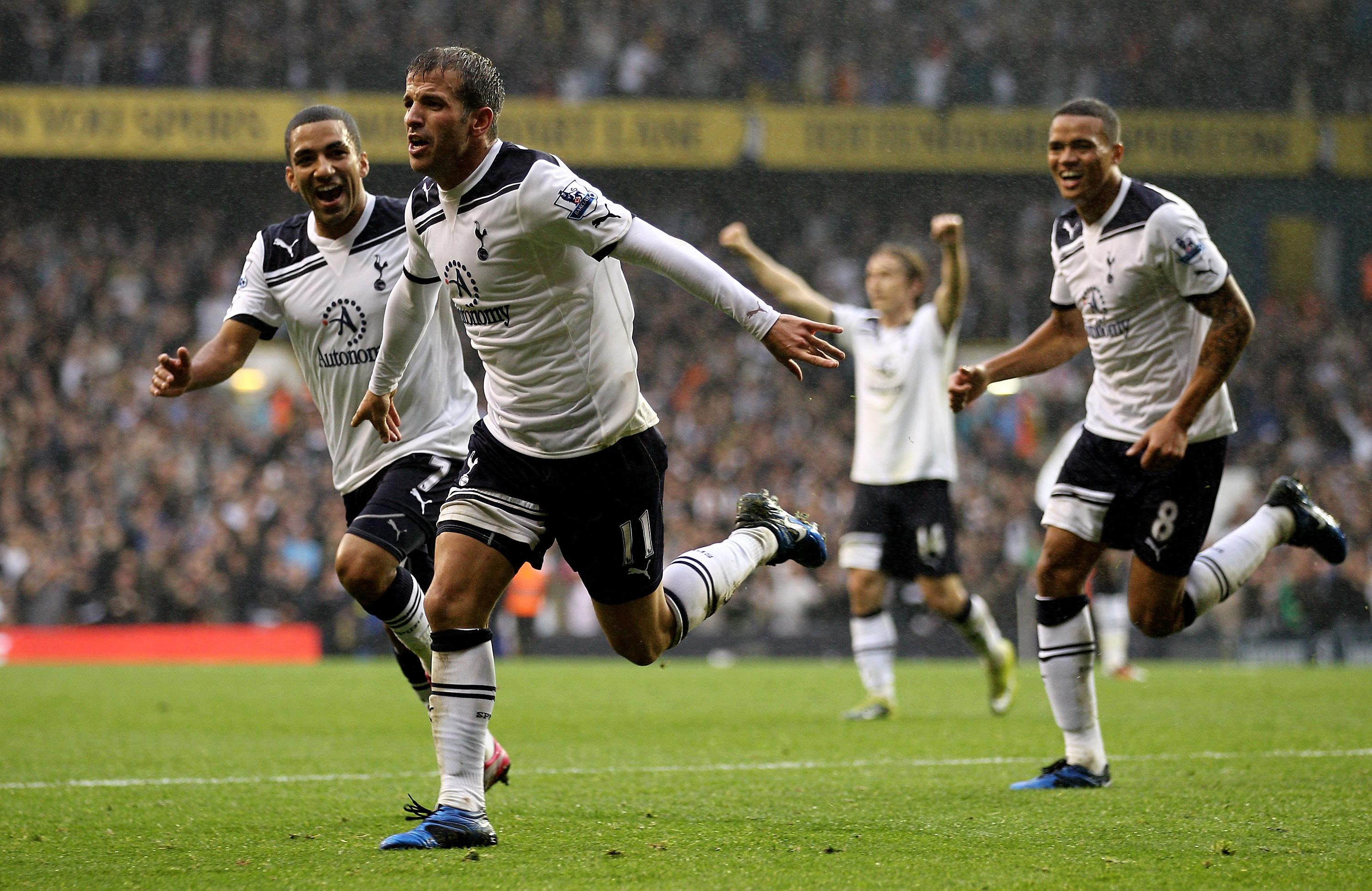 LONDON, ENGLAND - OCTOBER 02:  Rafael Van der Vaart of Spurs celebrates scoring their second goal during the Barclays Premier League match between Tottenham Hotspur and Aston Villa at White Hart Lane on October 2, 2010 in London, England.  (Photo by Paul