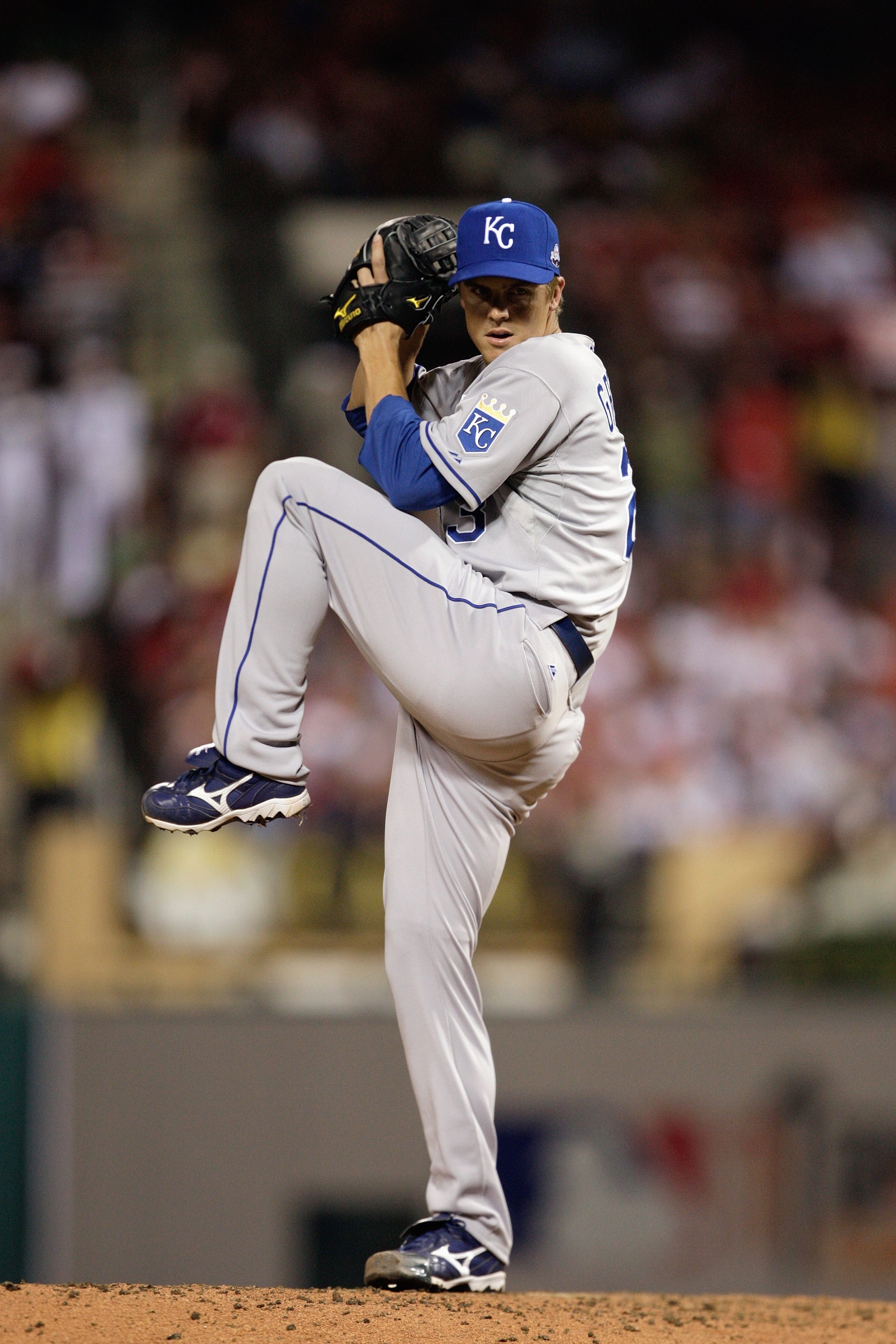 ST. LOUIS, MO - JULY 14:  American League All-Star Zack Greinke of the Kansas City Royals pitches during the 2009 MLB All-Star Game at Busch Stadium on July 14, 2009 in St Louis, Missouri. (Photo by Jamie Squire/Getty Images)
