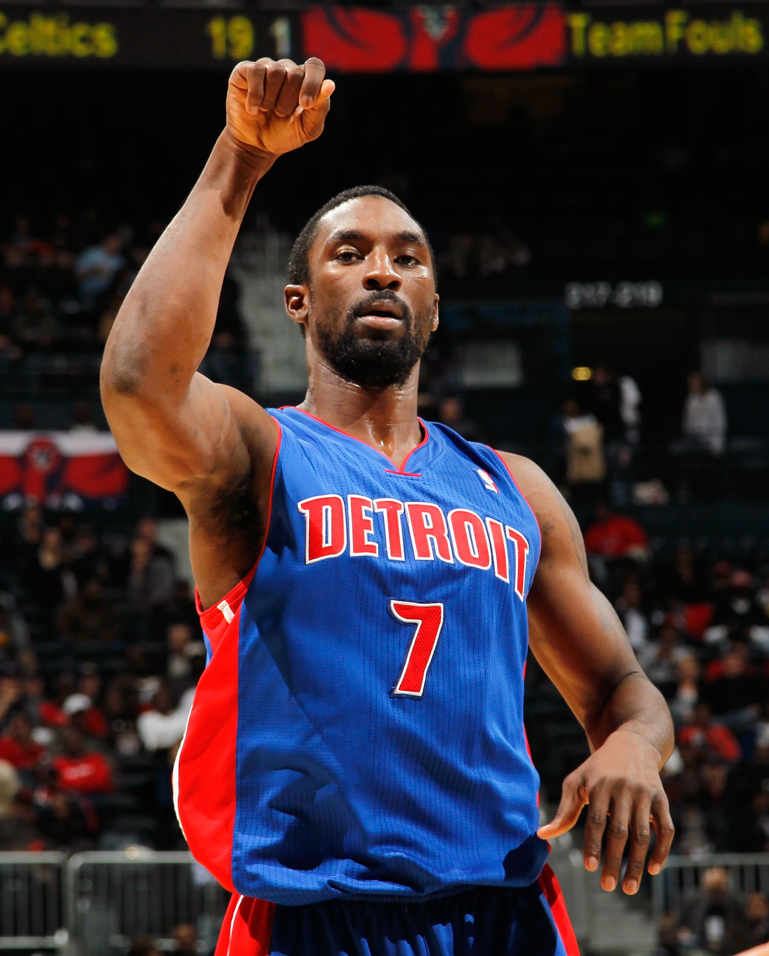 ATLANTA - NOVEMBER 03:  Ben Gordon #7 of the Detroit Pistons against the Atlanta Hawks at Philips Arena on November 3, 2010 in Atlanta, Georgia.  NOTE TO USER: User expressly acknowledges and agrees that, by downloading and/or using this Photograph, User