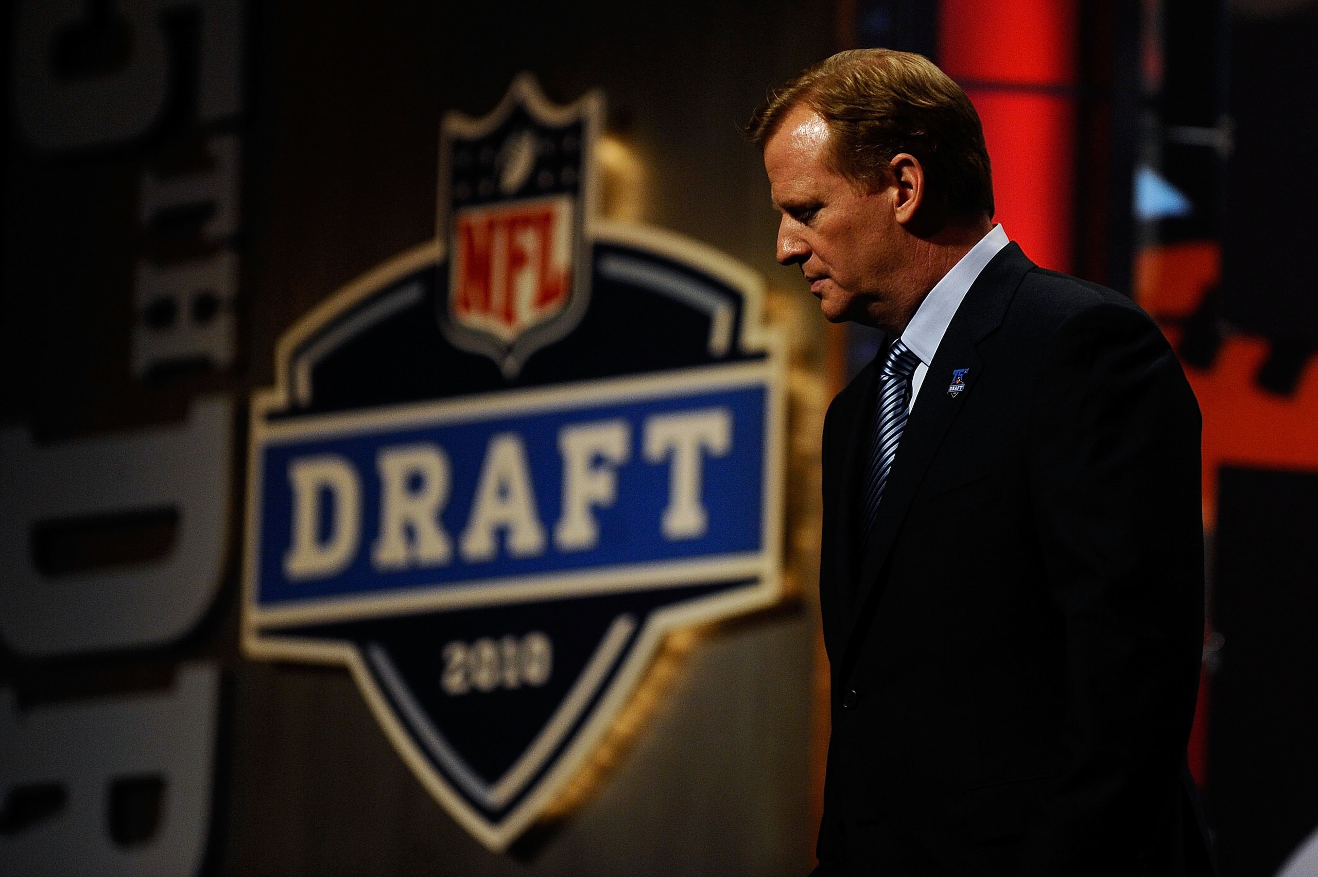 NEW YORK - APRIL 22: NFL Commissioner Roger Goodell looks on as he stands on stage during the first round of the 2010 NFL Draft at Radio City Music Hall on April 22, 2010 in New York City. (Photo by Jeff Zelevansky/Getty Images) NEW YORK - APRIL 22: NFL Commissioner Roger Goodell looks on as he stands on stage during the first round of the 2010 NFL Draft at Radio City Music Hall on April 22, 2010 in New York City. (Photo by Jeff Zelevansky/Getty Images)