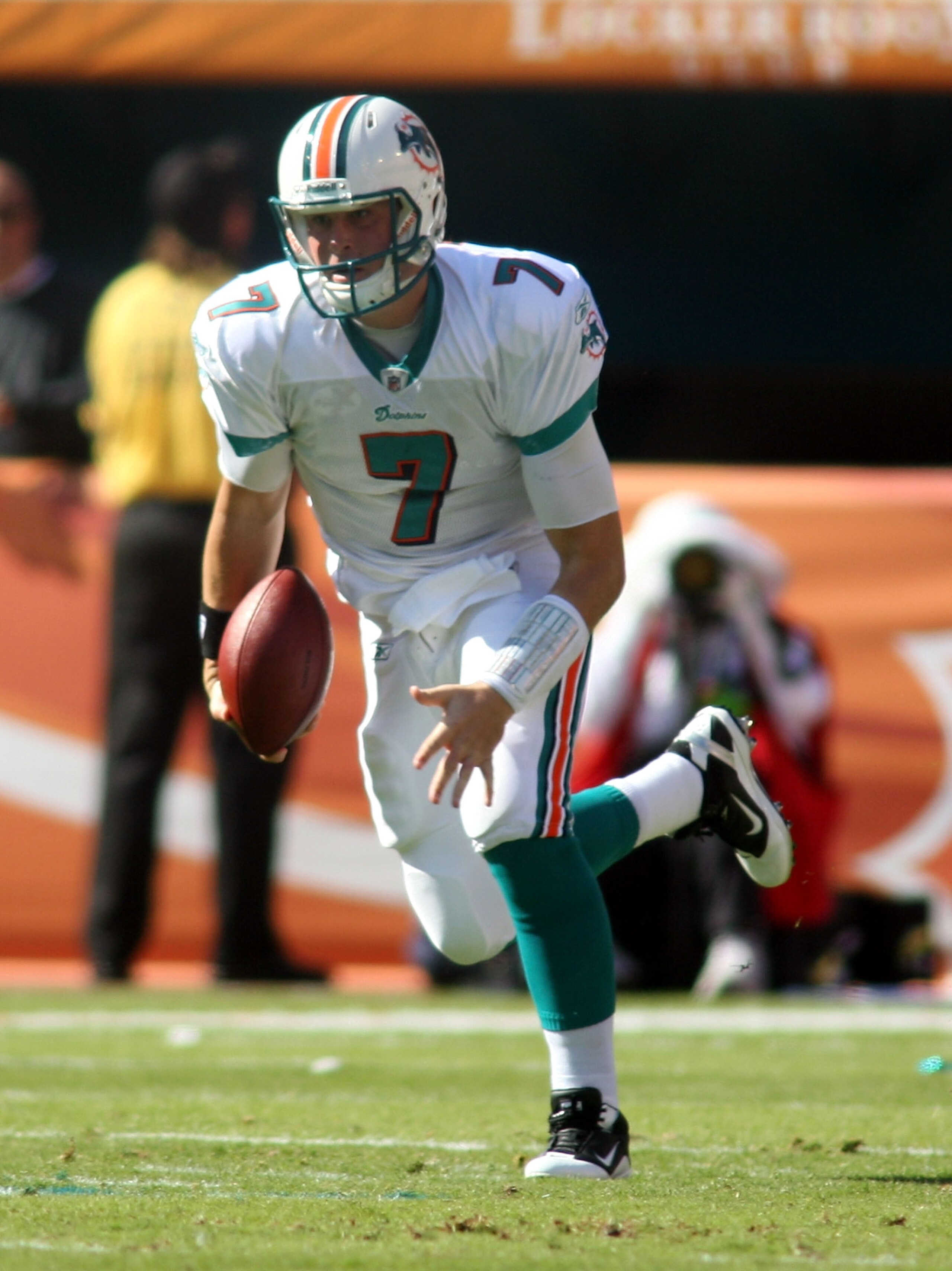 MIAMI - DECEMBER 05:  Quarterback Chad Henne #7 of the Miami Dolphins scrambles against the Cleveland Browns at Sun Life Stadium on December 5, 2010 in Miami, Florida.  (Photo by Marc Serota/Getty Images)