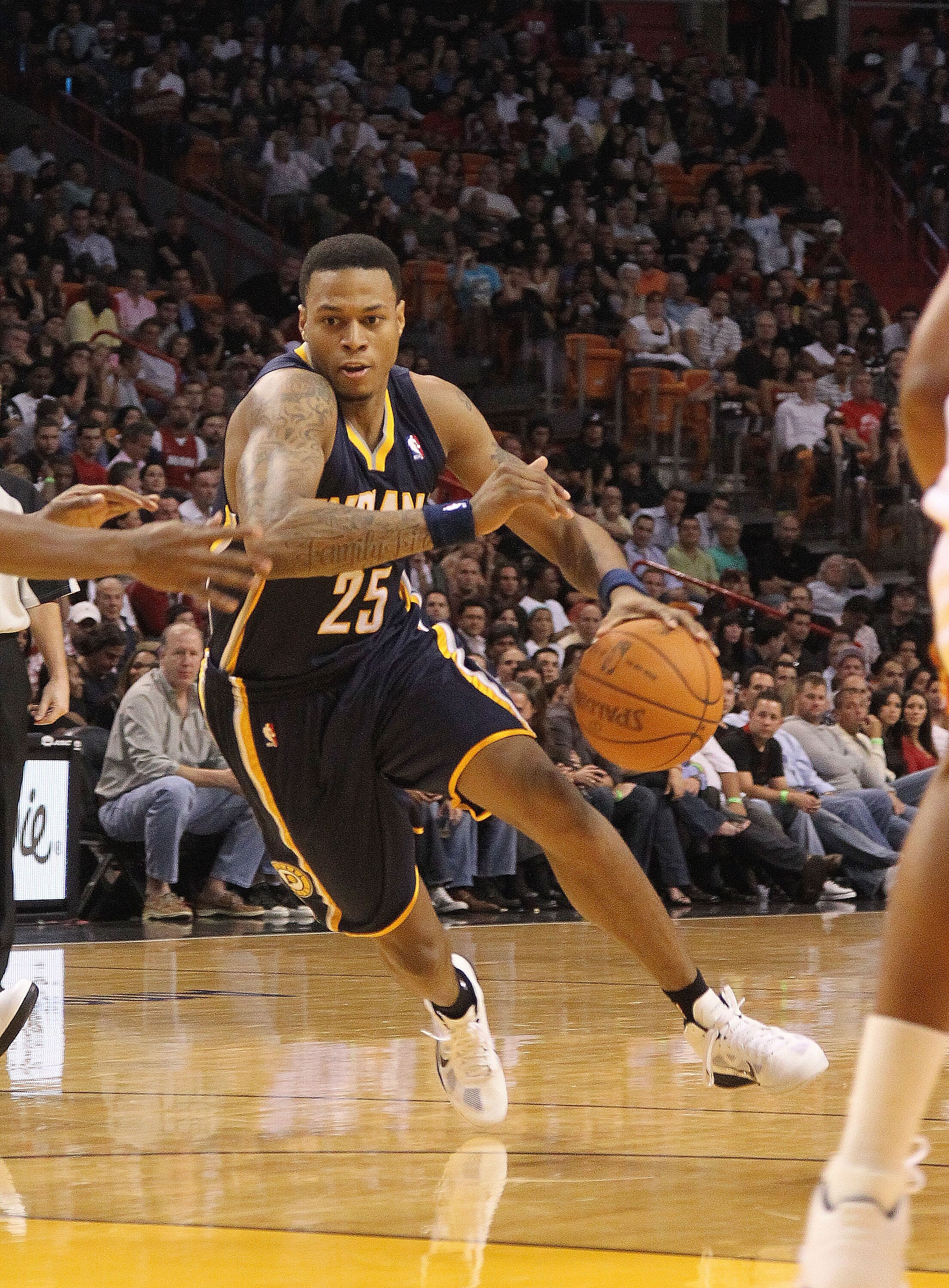 MIAMI - NOVEMBER 22: Brandon Rush #25 of the Indiana Pacers dribbles during a game against the Miami Heat at American Airlines Arena on November 22, 2010 in Miami, Florida. NOTE TO USER: User expressly acknowledges and agrees that, by downloading and/or u