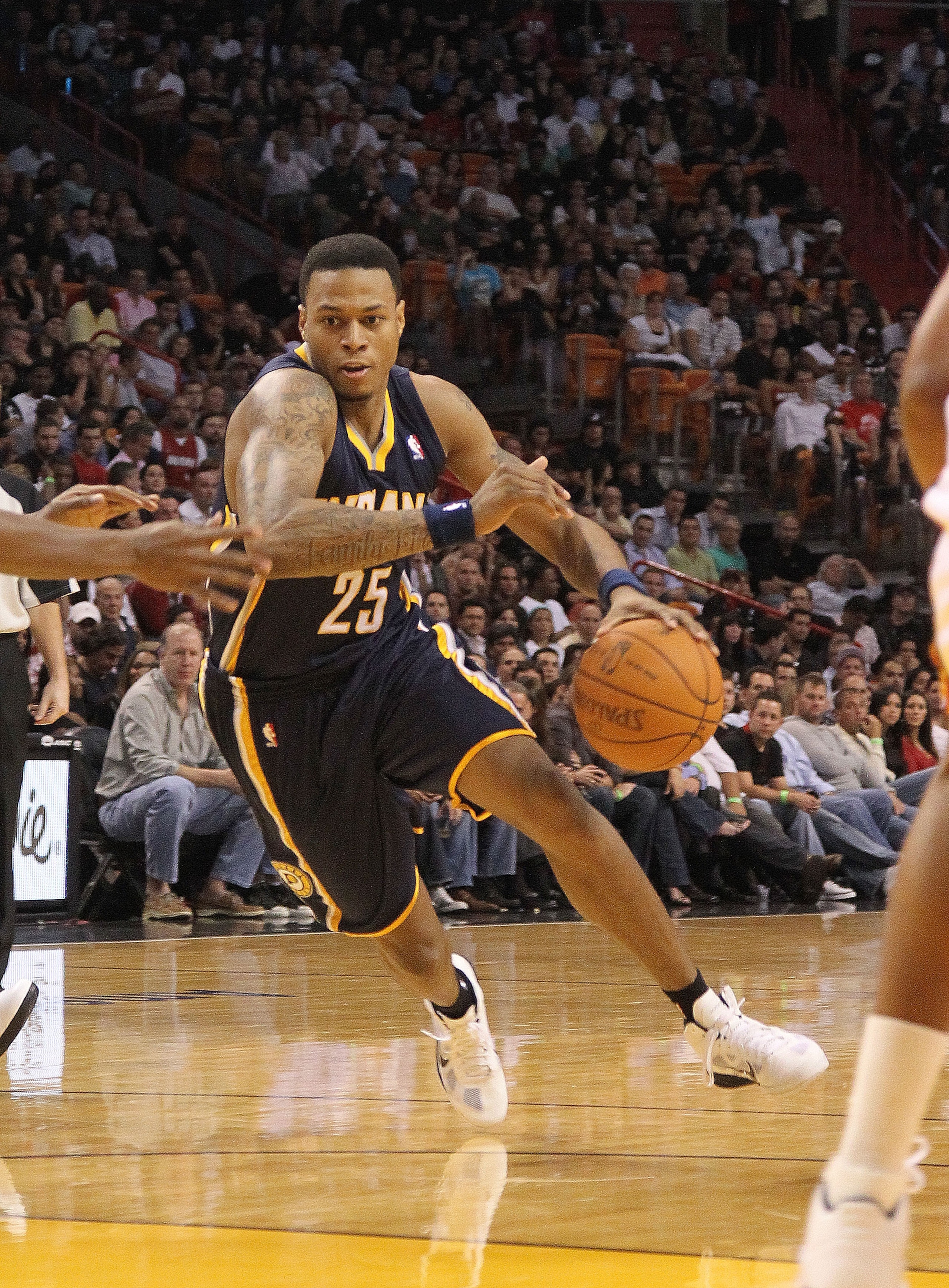 MIAMI - NOVEMBER 22: Brandon Rush #25 of the Indiana Pacers dribbles during a game against the Miami Heat at American Airlines Arena on November 22, 2010 in Miami, Florida. NOTE TO USER: User expressly acknowledges and agrees that, by downloading and/or u