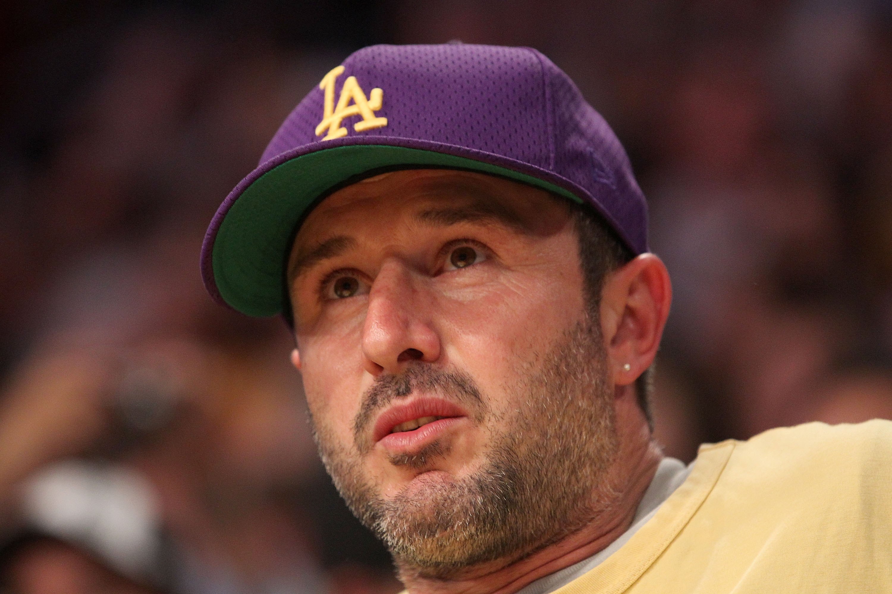 LOS ANGELES, CA - JUNE 15:  Actor David Arquette watches Game Six of the 2010 NBA Finals between the Boston Celtics and the Los Angeles Lakers at Staples Center on June 15, 2010 in Los Angeles, California.  NOTE TO USER: User expressly acknowledges and ag