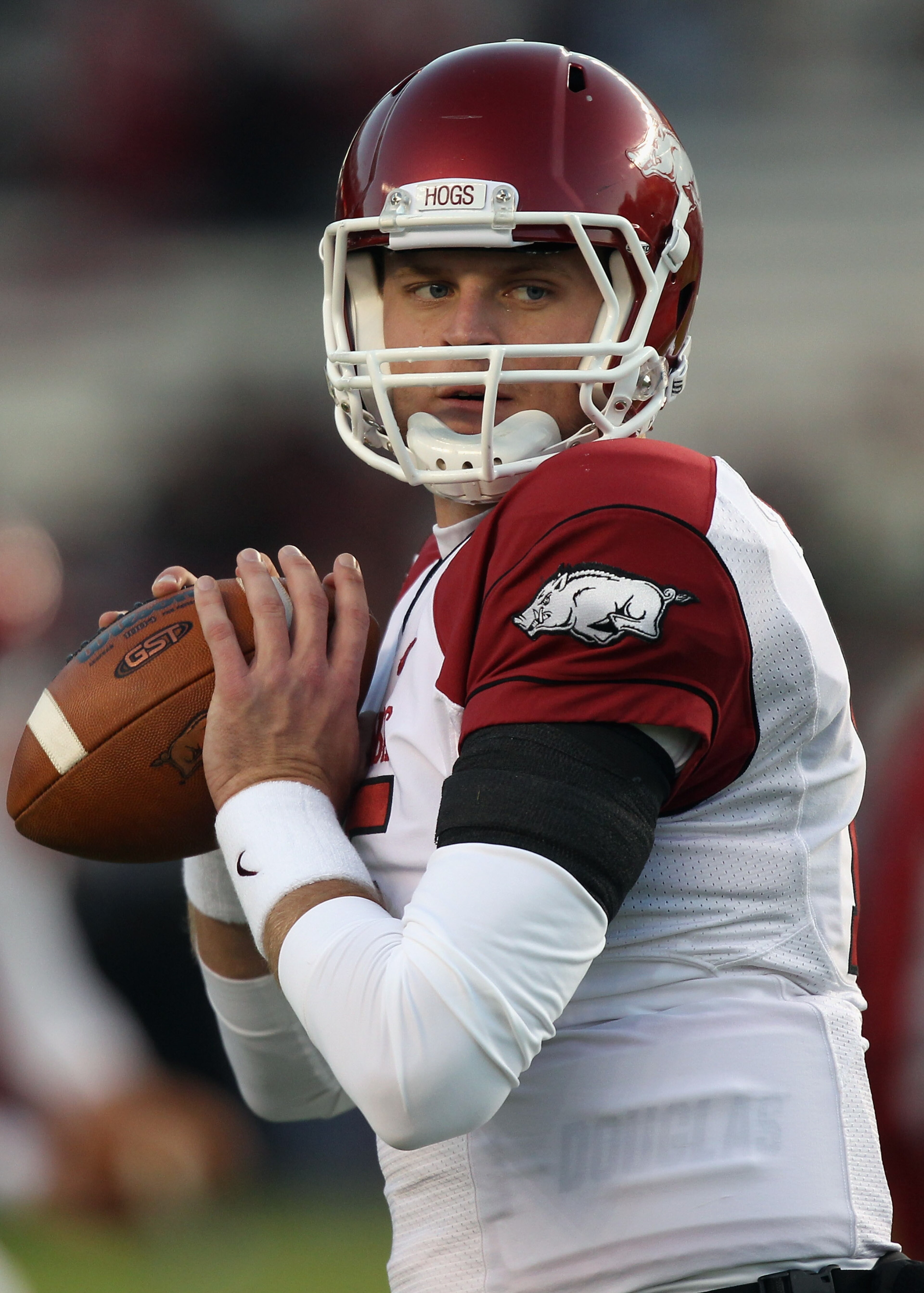 COLUMBIA, SC - NOVEMBER 06: Ryan Mallett #15 of the Arkansas Razorbacks against the South Carolina Gamecocks during their game at Williams-Brice Stadium on November 6, 2010 in Columbia, South Carolina. (Photo by Streeter Lecka/Getty Images) COLUMBIA, SC - NOVEMBER 06: Ryan Mallett #15 of the Arkansas Razorbacks against the South Carolina Gamecocks during their game at Williams-Brice Stadium on November 6, 2010 in Columbia, South Carolina. (Photo by Streeter Lecka/Getty Images)
