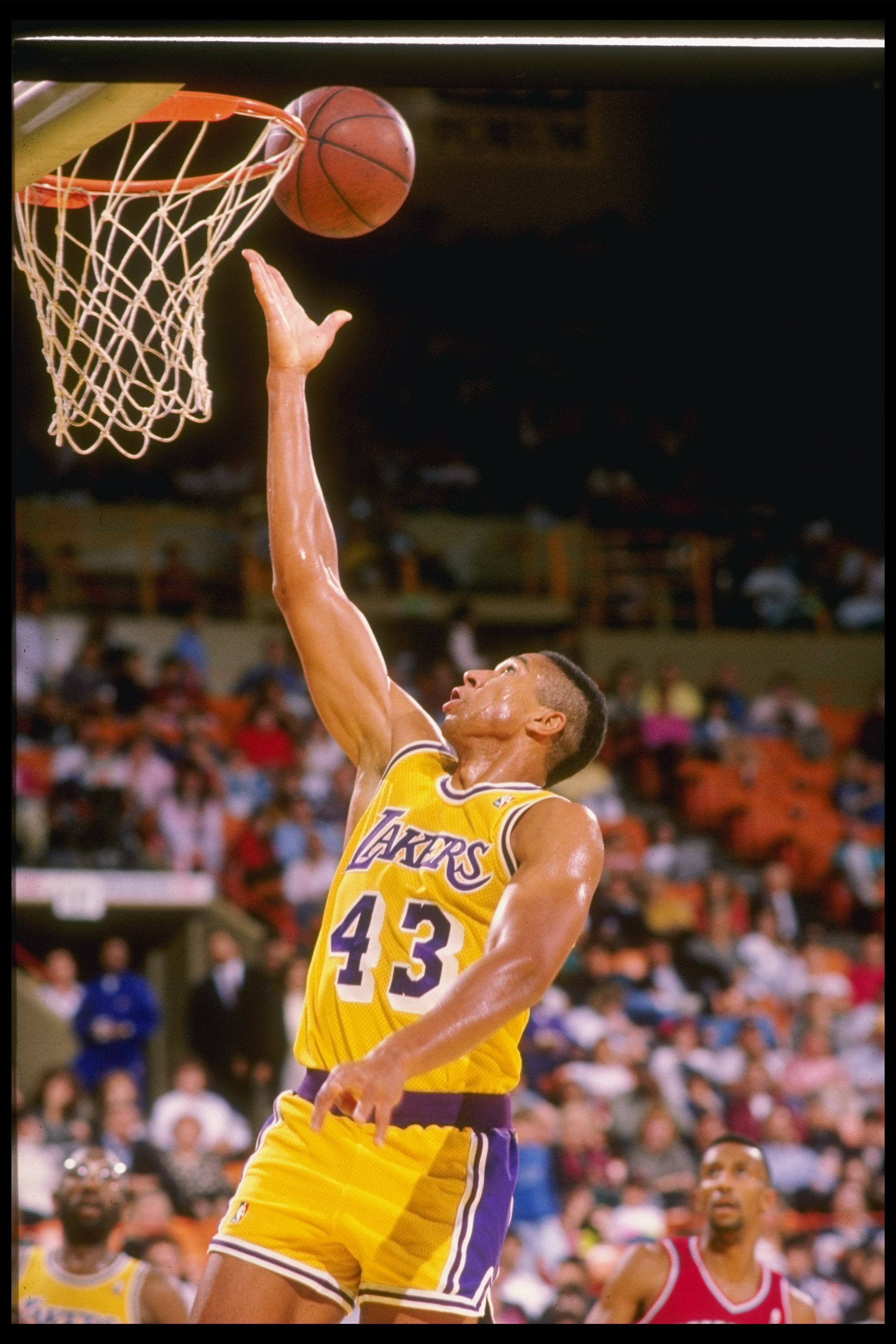 1990:  Mychal Thompson of the Los Angeles Lakers in action during a game at the Great Western Forum in Inglewood, California. Mandatory Credit: Mike Powell  /Allsport