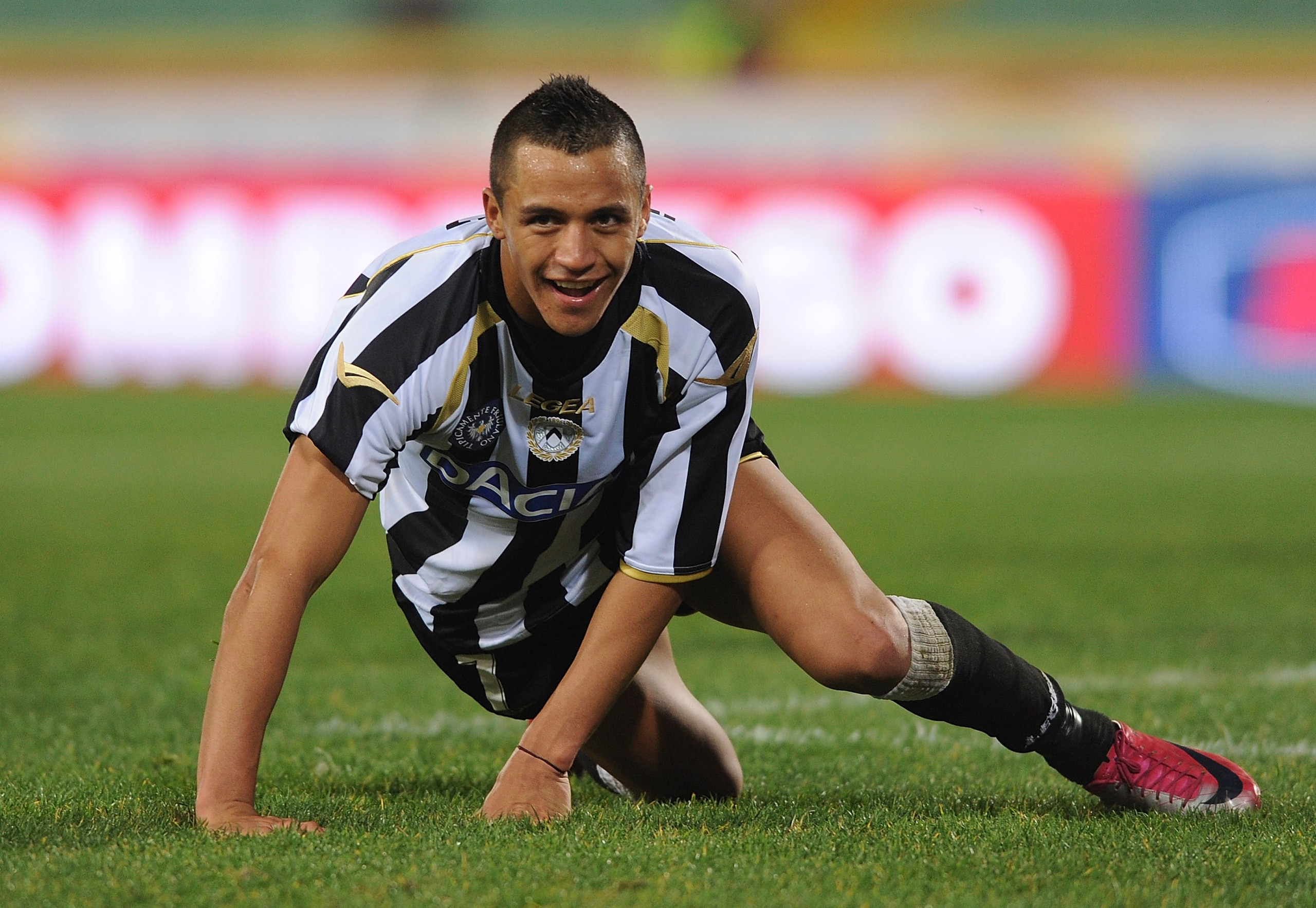 UDINE, ITALY - NOVEMBER 14:  Alexis Alejandro Sanchez of Udinese looks on during the Serie A match between Udinese and Lecce at Stadio Friuli on November 14, 2010 in Udine, Italy.  (Photo by Dino Panato/Getty Images)