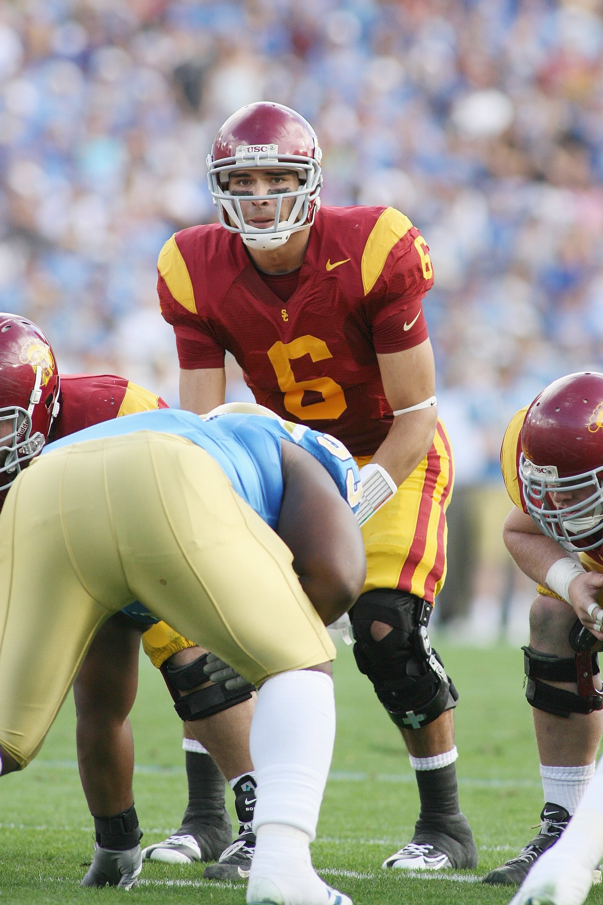 PASADENA, CA - DECEMBER 6:  Mark Sanchez #6 of the USC Trojans stands under center against the UCLA Bruins on December 6, 2008 at the Rose Bowl in Pasadena, California.  USC won 28-7.  (Photo by Jeff Golden/Getty Images)