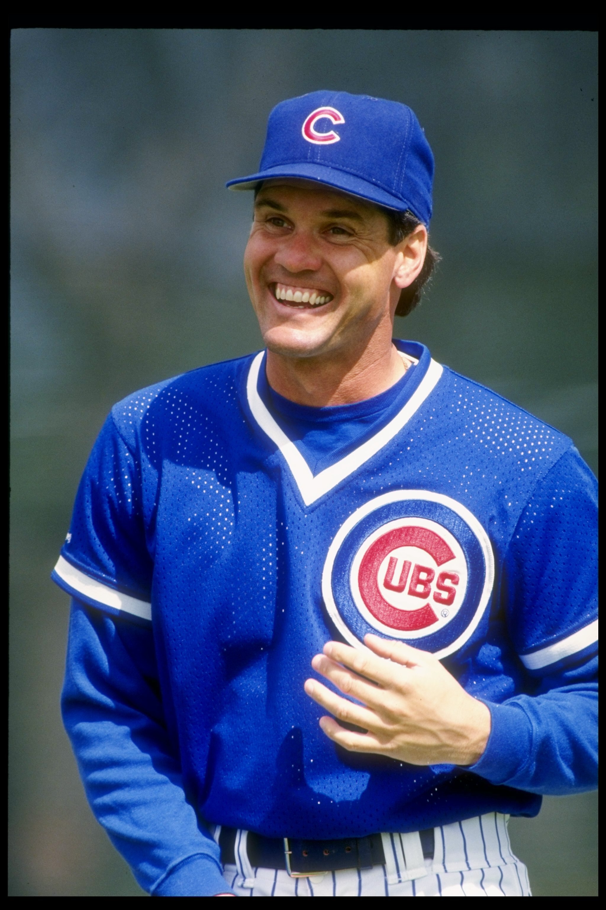 1992:  Second baseman Ryne Sandberg of the Chicago Cubs stands on the field during a 1992 preseason game against the Milwaukee Brewers. (Photo by Otto Greule Jr./Getty Images)