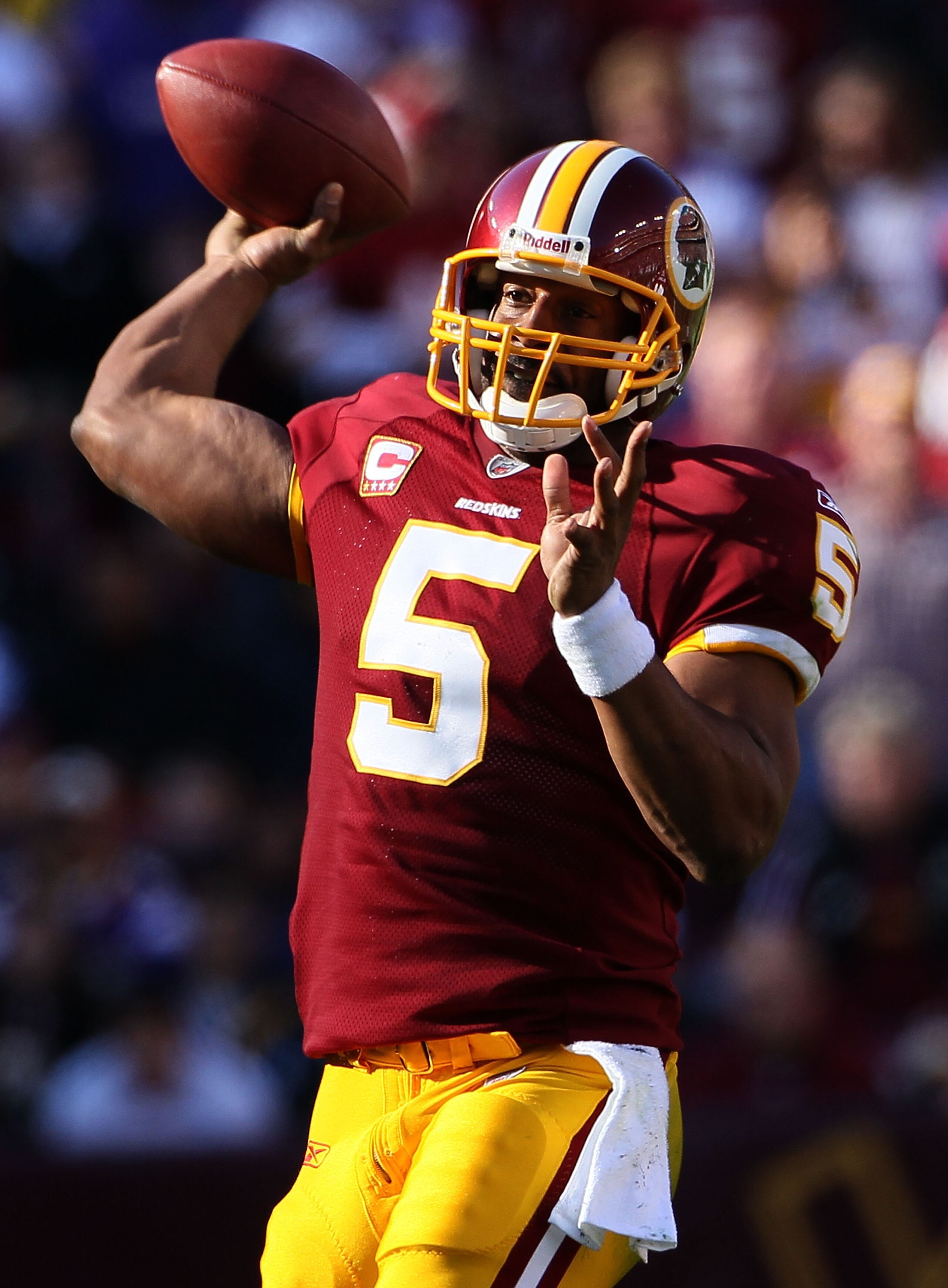 LANDOVER, MD - NOVEMBER 28: Quarterback Donovan McNabb drops back to pass against the Minnesota Vikings at FedExField November 28, 2010 in Landover, Maryland. The Vikings won the game 17-13. (Photo by Win McNamee/Getty Images) LANDOVER, MD - NOVEMBER 28: Quarterback Donovan McNabb drops back to pass against the Minnesota Vikings at FedExField November 28, 2010 in Landover, Maryland. The Vikings won the game 17-13. (Photo by Win McNamee/Getty Images)